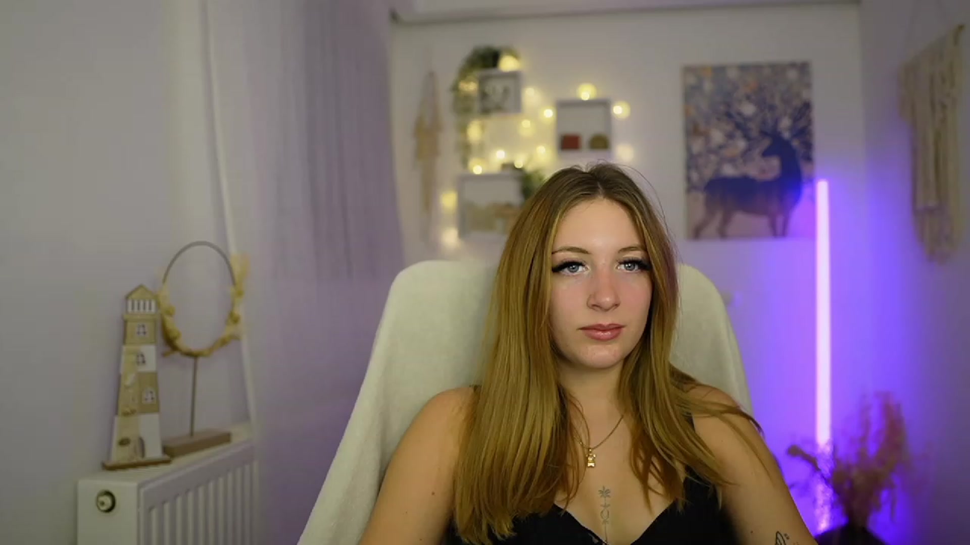 Gallery image thumbnail from Tina_Nappi18's myfreecams stream on, 01/12/2024, 18:00 image 1 of 20