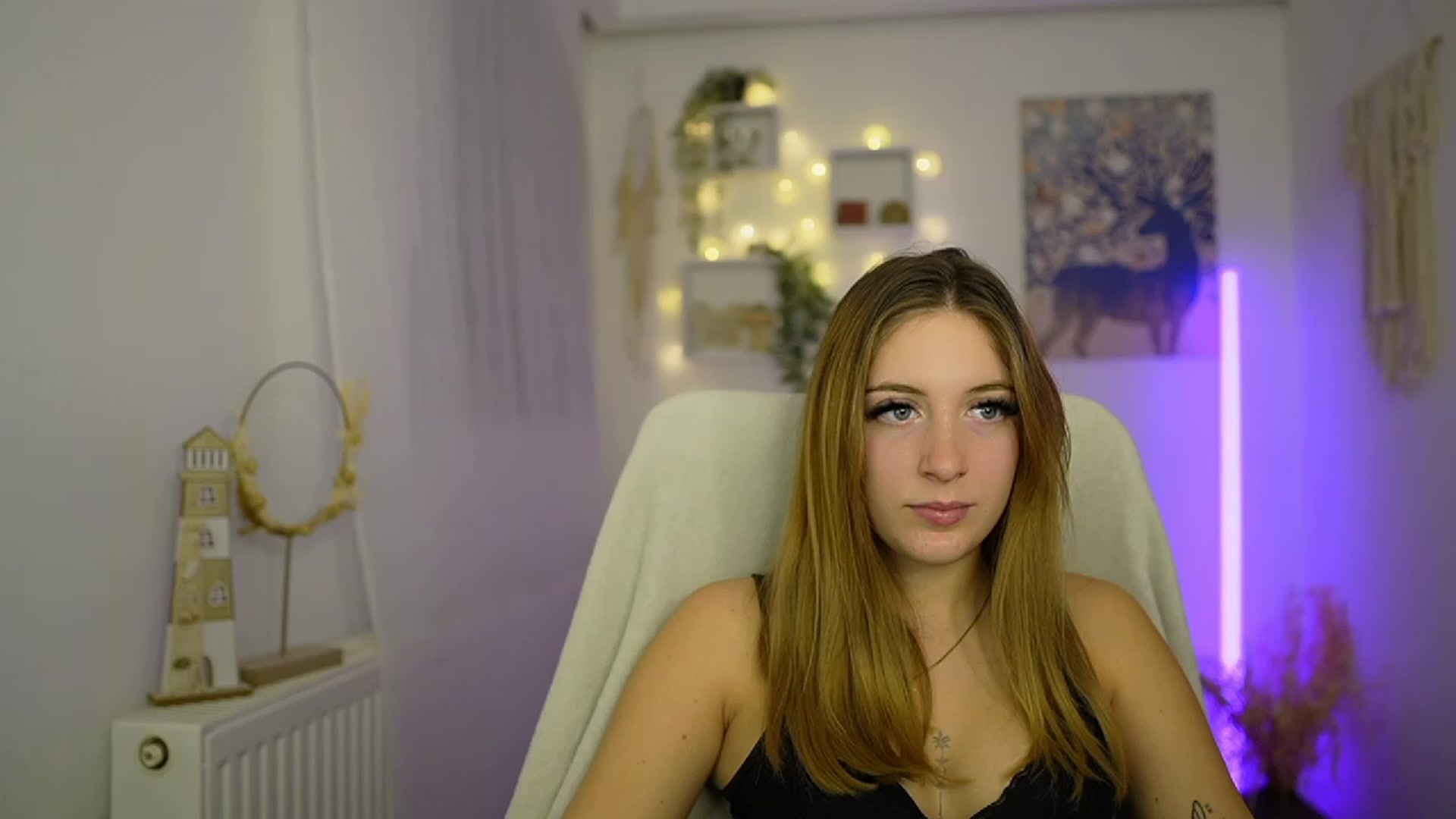 Gallery image thumbnail from Tina_Nappi18's myfreecams stream on, 01/14/2024, 16:04 image 20 of 20