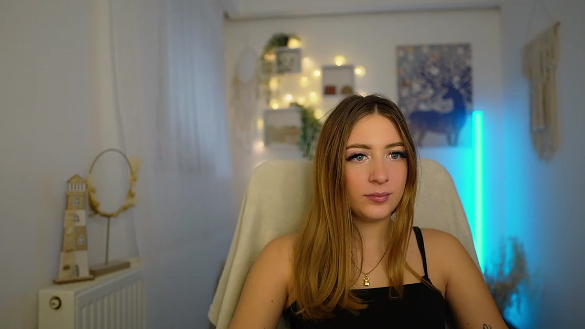 Gallery image thumbnail from Tina_Nappi18's myfreecams stream on, 01/18/2024, 13:32 image 18 of 20