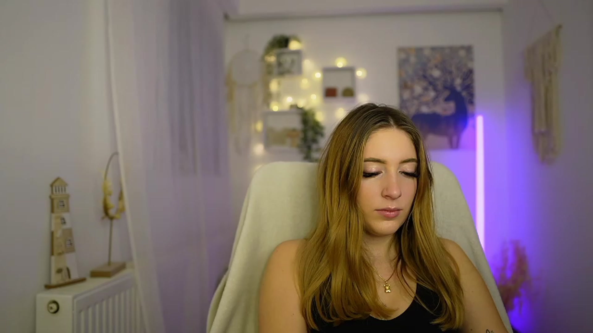 Gallery image thumbnail from Tina_Nappi18's myfreecams stream on, 01/25/2024, 15:31 image 18 of 20