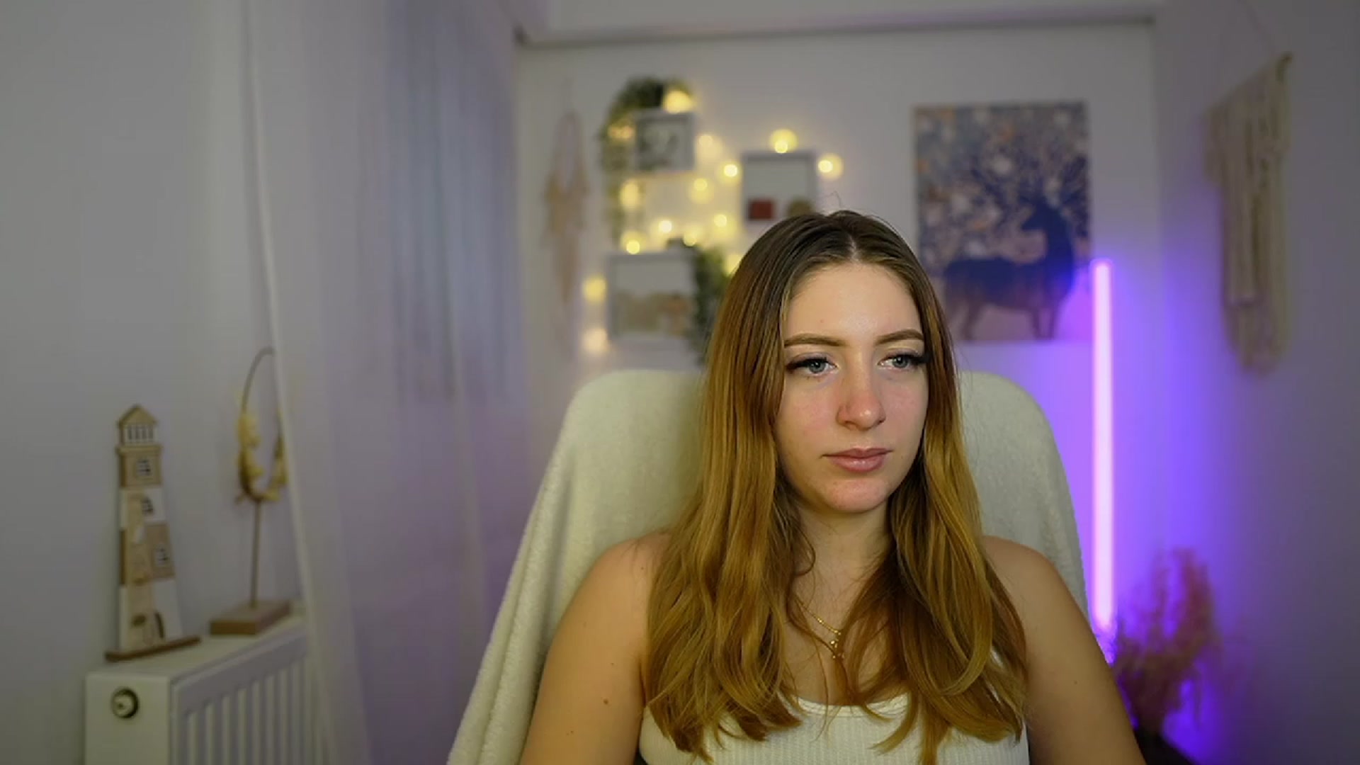 Gallery image thumbnail from Tina_Nappi18's myfreecams stream on, 01/26/2024, 14:39 image 10 of 20