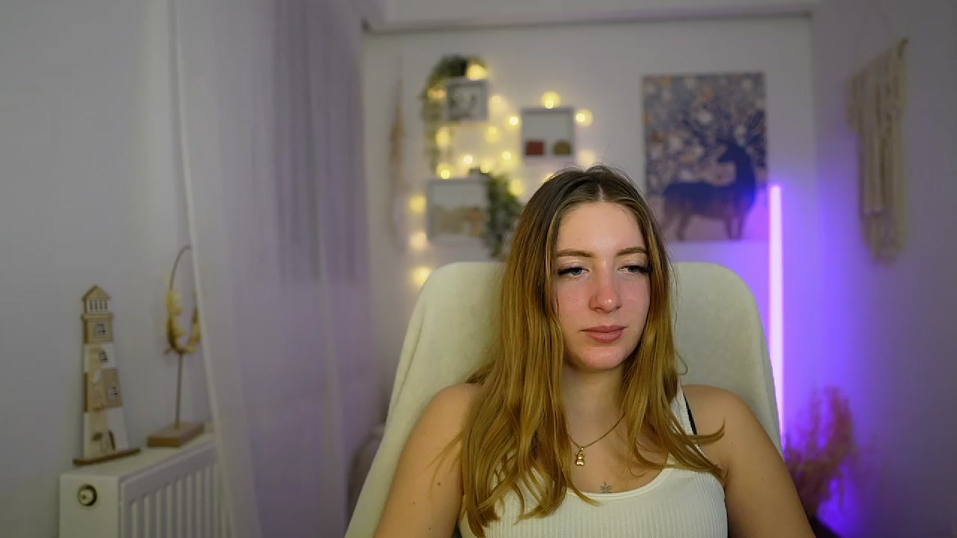 Gallery image thumbnail from Tina_Nappi18's myfreecams stream on, 01/26/2024, 18:16 image 17 of 20