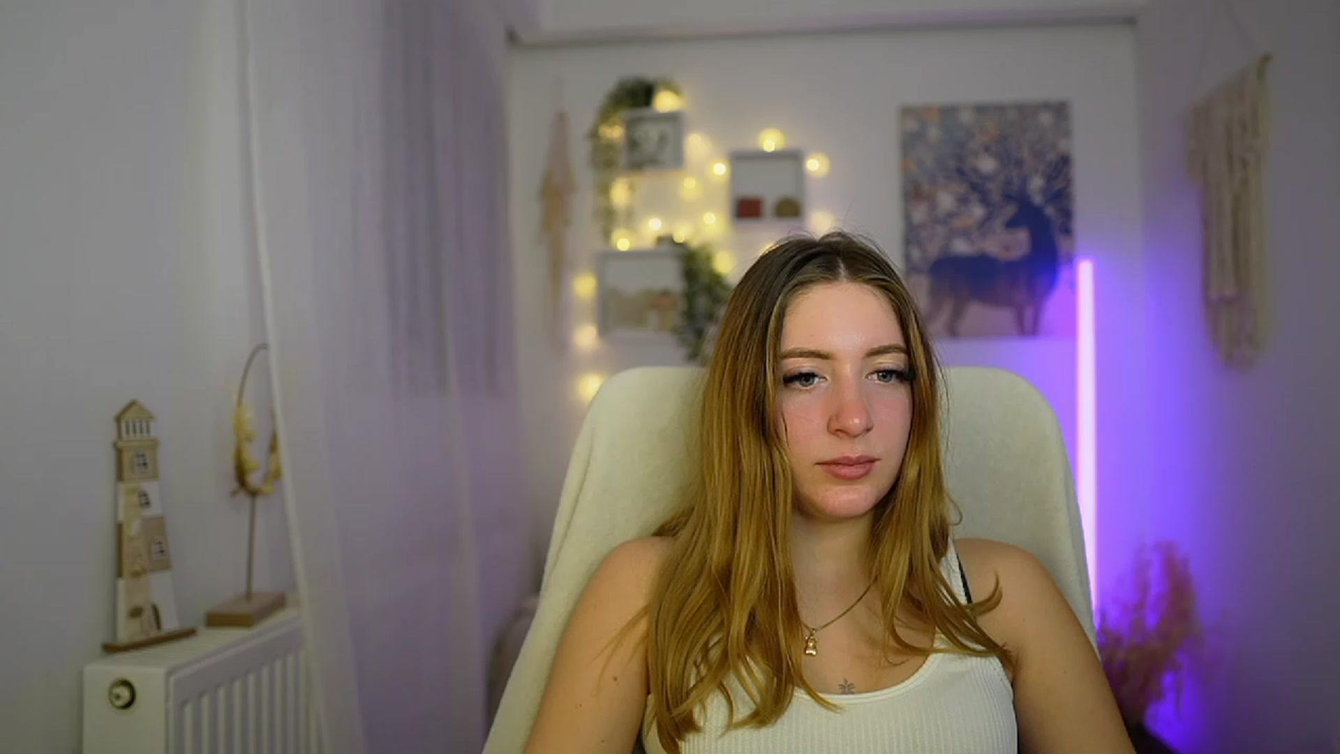 Gallery image thumbnail from Tina_Nappi18's myfreecams stream on, 01/26/2024, 18:16 image 10 of 20