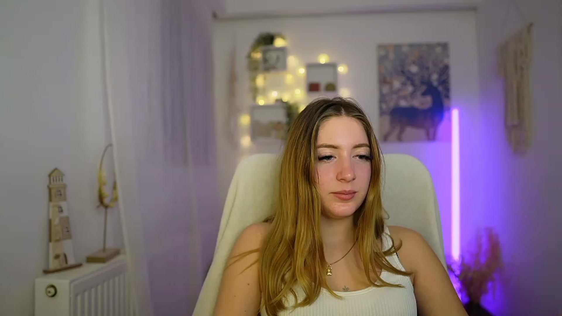 Gallery image thumbnail from Tina_Nappi18's myfreecams stream on, 01/26/2024, 18:16 image 1 of 20