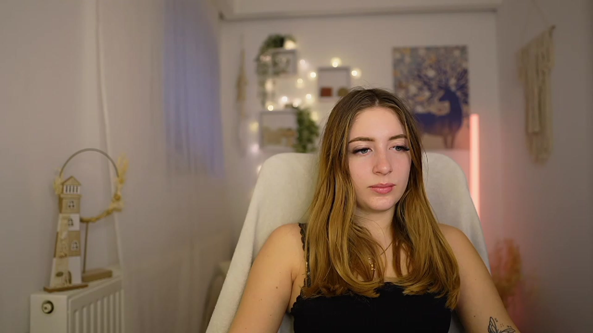 Gallery image thumbnail from Tina_Nappi18's myfreecams stream on, 01/29/2024, 15:43 image 5 of 20