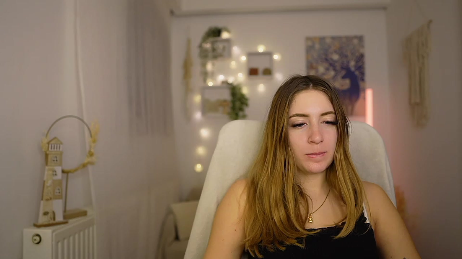 Gallery image thumbnail from Tina_Nappi18's myfreecams stream on, 01/29/2024, 16:41 image 12 of 20