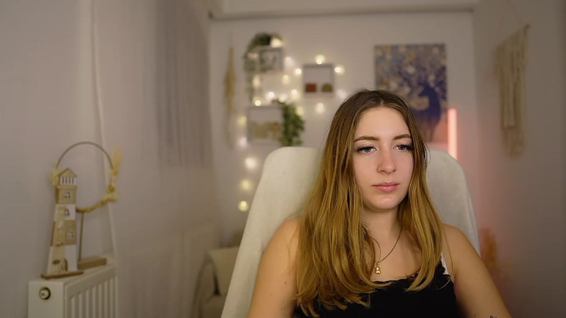 Gallery image thumbnail from Tina_Nappi18's myfreecams stream on, 01/29/2024, 16:41 image 10 of 20