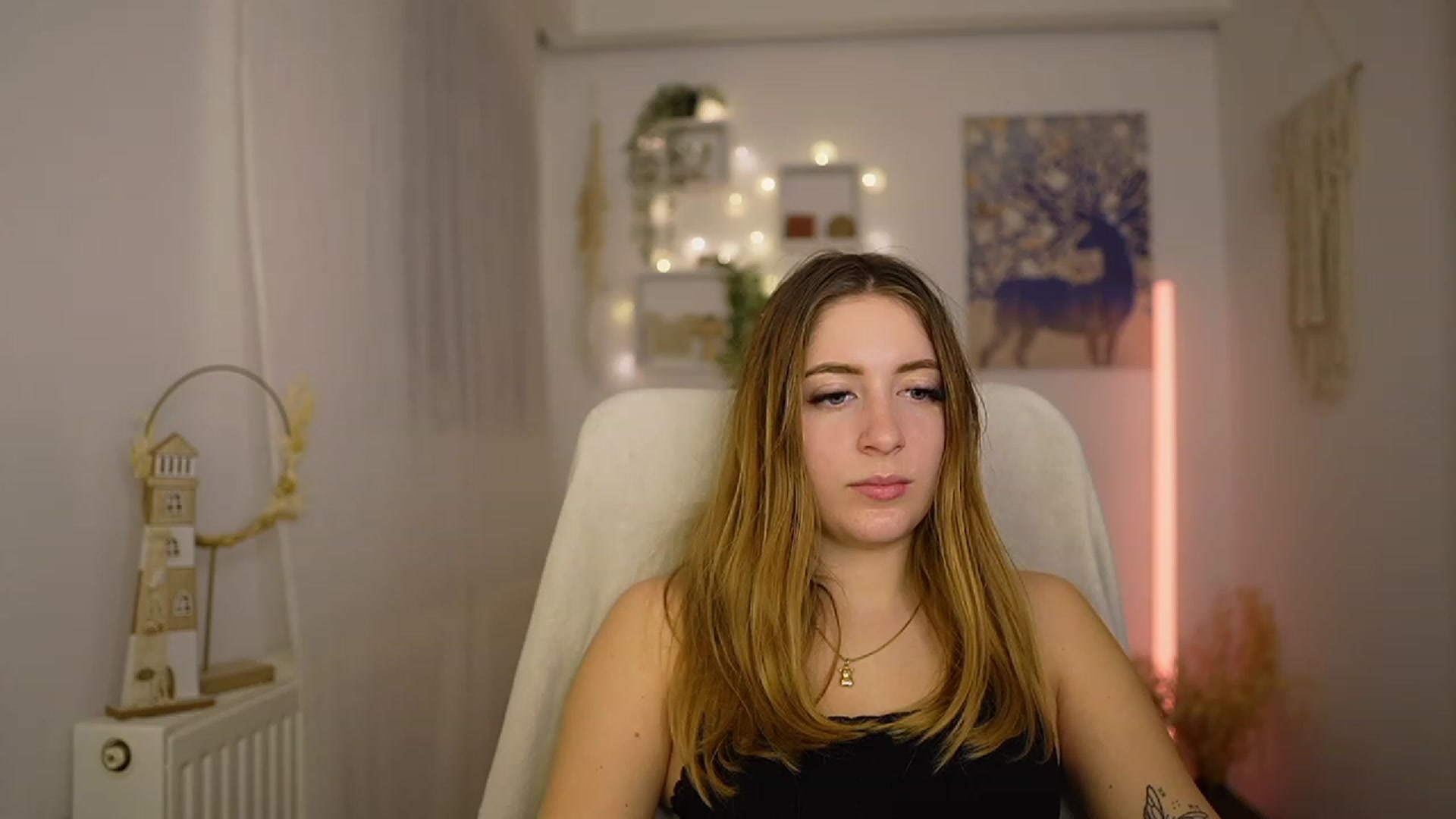Gallery image thumbnail from Tina_Nappi18's myfreecams stream on, 01/29/2024, 16:41 image 20 of 20