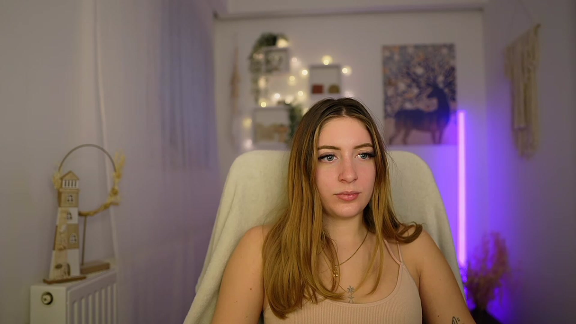 Gallery image thumbnail from Tina_Nappi18's myfreecams stream on, 01/30/2024, 15:49 image 11 of 20