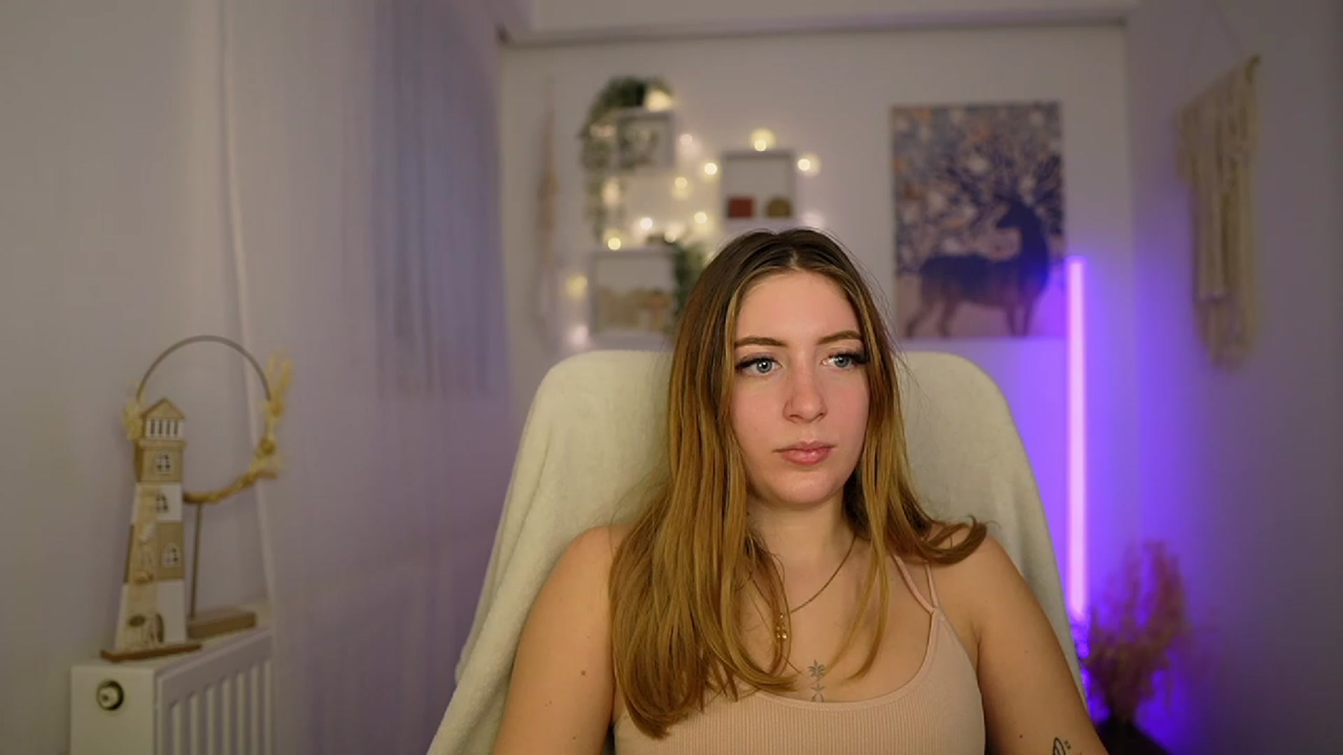 Gallery image thumbnail from Tina_Nappi18's myfreecams stream on, 01/30/2024, 15:49 image 12 of 20