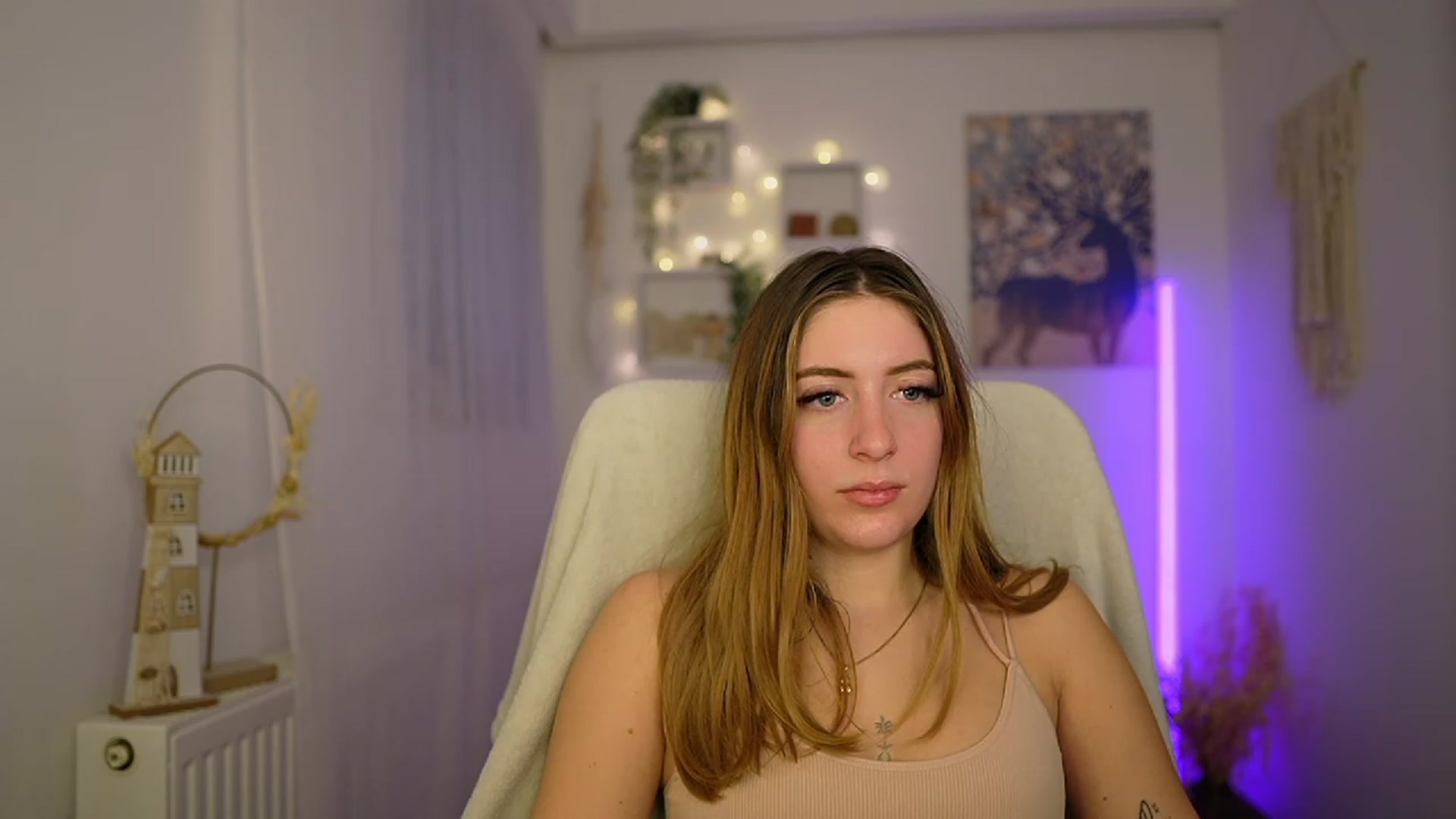 Gallery image thumbnail from Tina_Nappi18's myfreecams stream on, 01/30/2024, 15:49 image 13 of 20