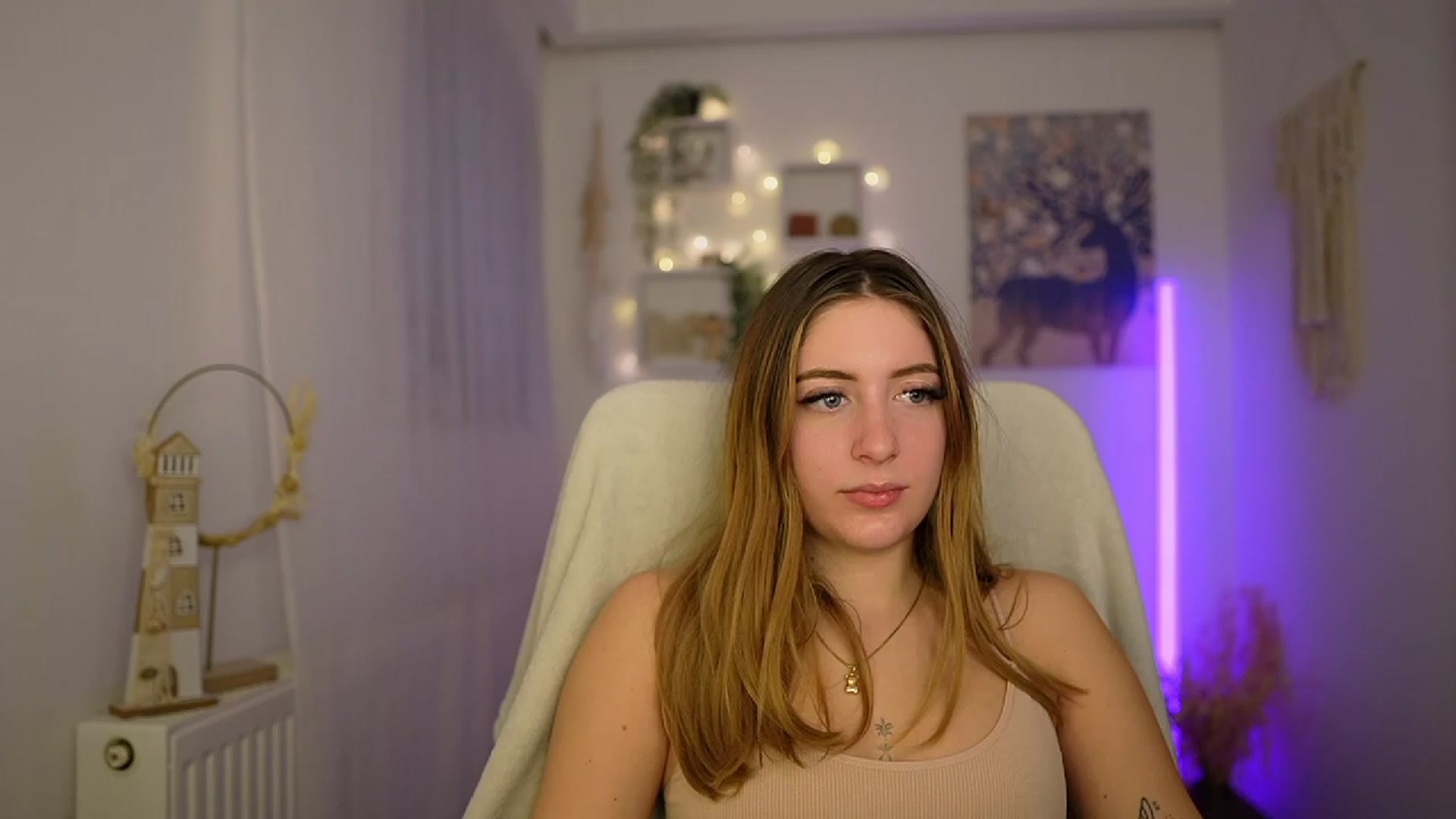 Gallery image thumbnail from Tina_Nappi18's myfreecams stream on, 01/30/2024, 15:49 image 14 of 20