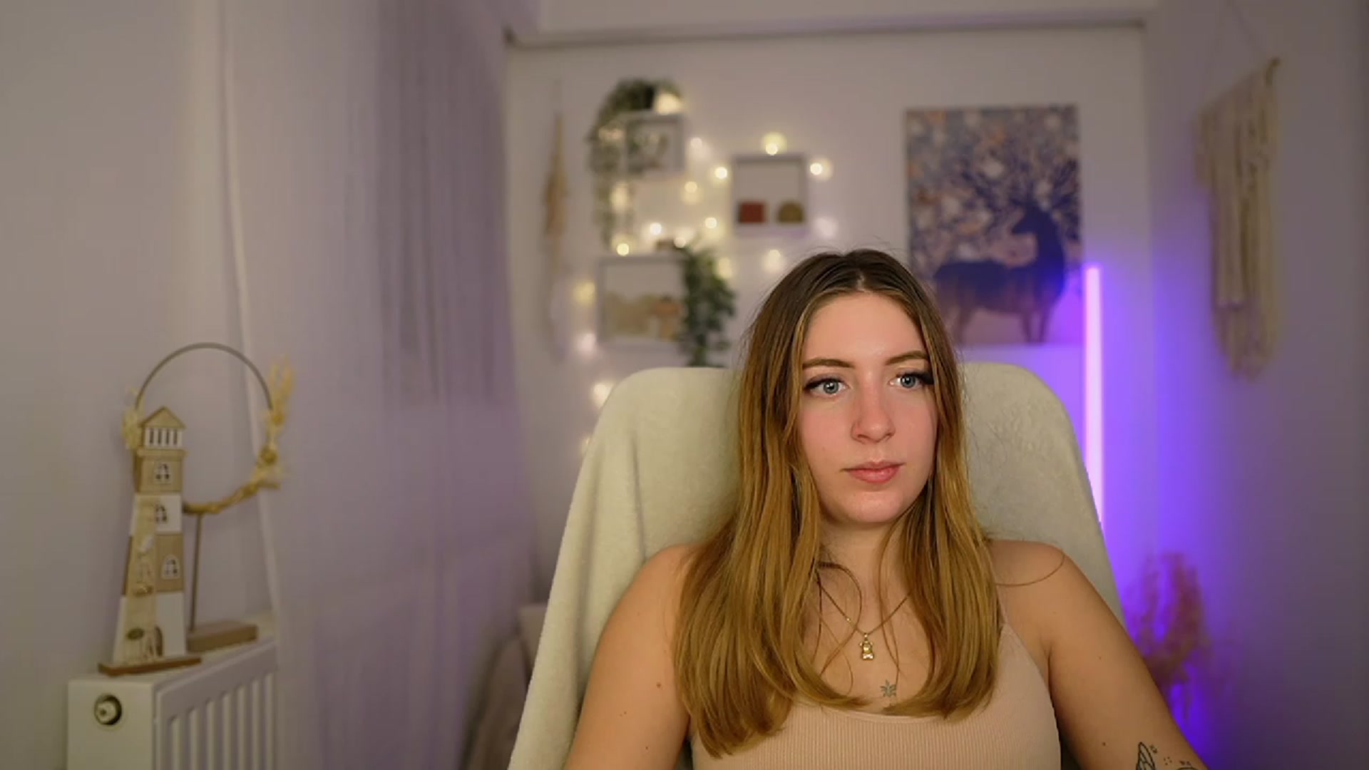 Gallery image thumbnail from Tina_Nappi18's myfreecams stream on, 01/30/2024, 18:46 image 17 of 20