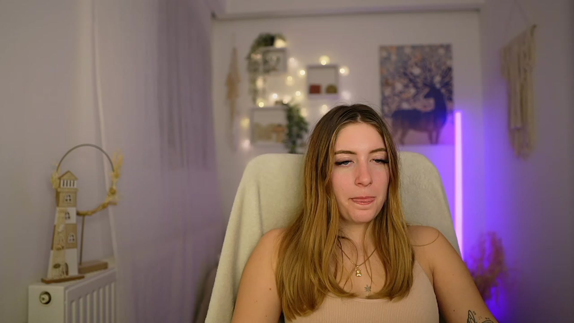 Gallery image thumbnail from Tina_Nappi18's myfreecams stream on, 01/30/2024, 18:46 image 19 of 20