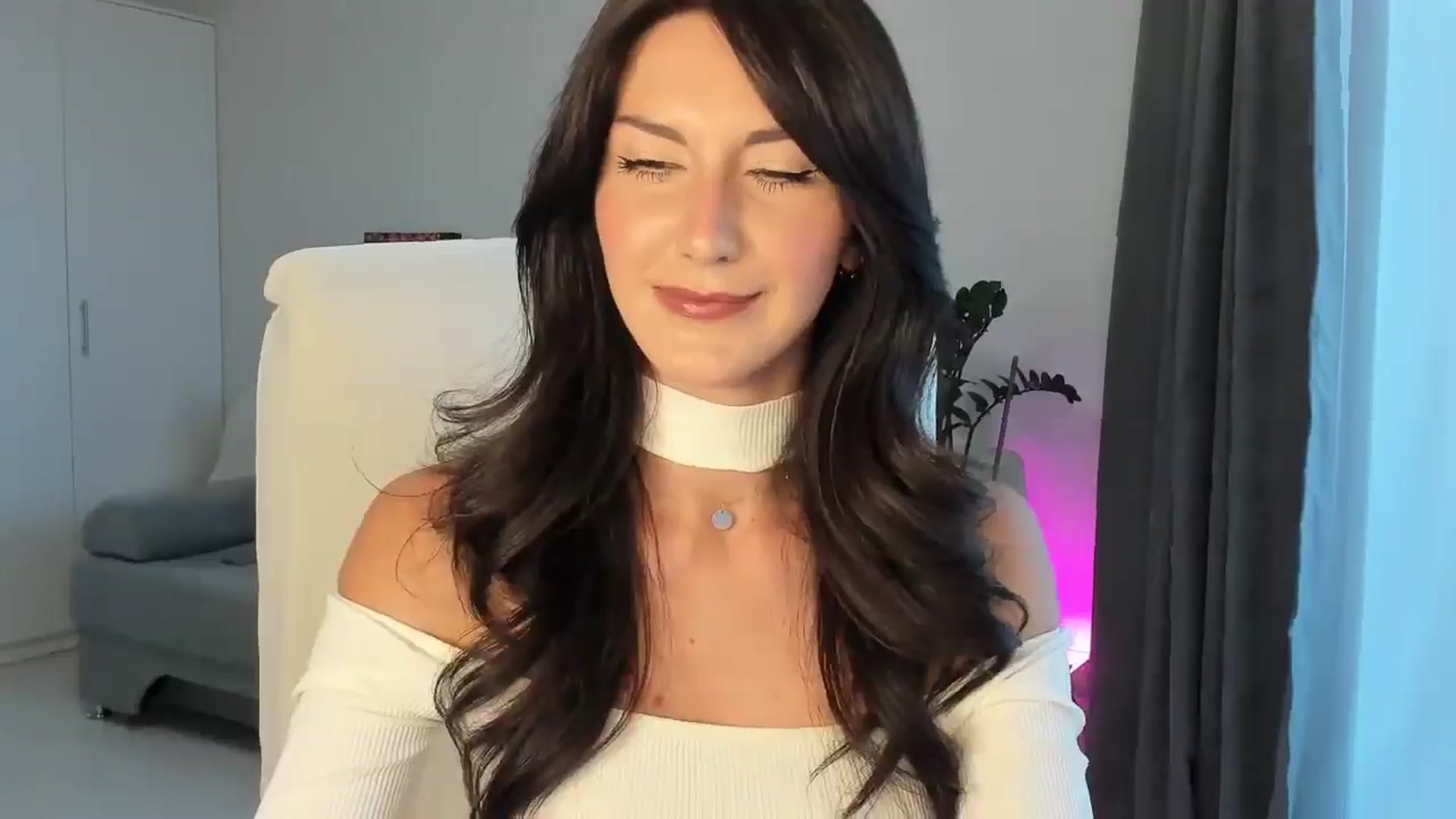 Gallery image thumbnail from Tina_candy's myfreecams stream on, 08/06/2025, 04:58 image 9 of 20