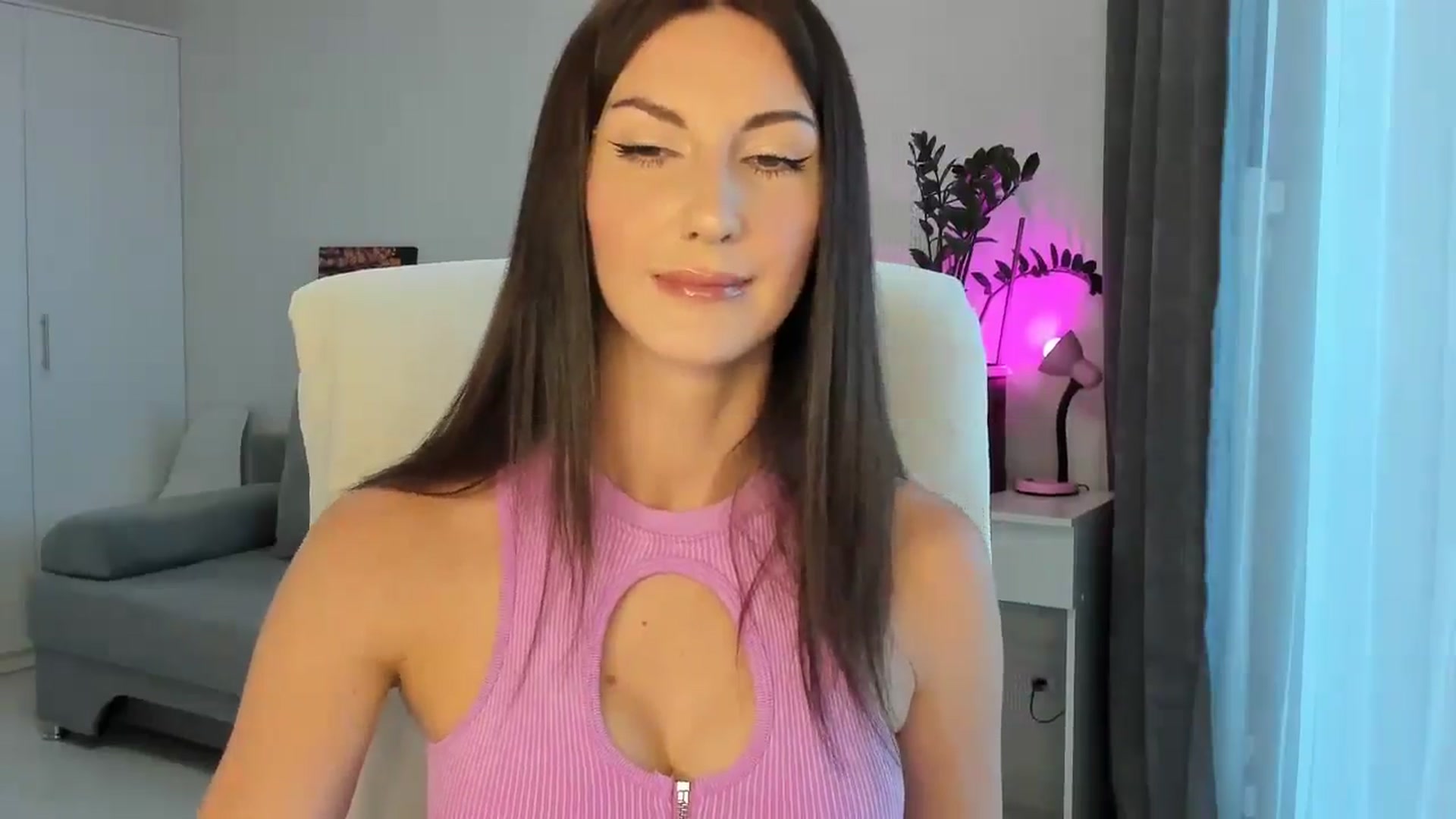 Gallery image thumbnail from Tina_candy's myfreecams stream on, 09/01/2025, 04:54 image 5 of 20