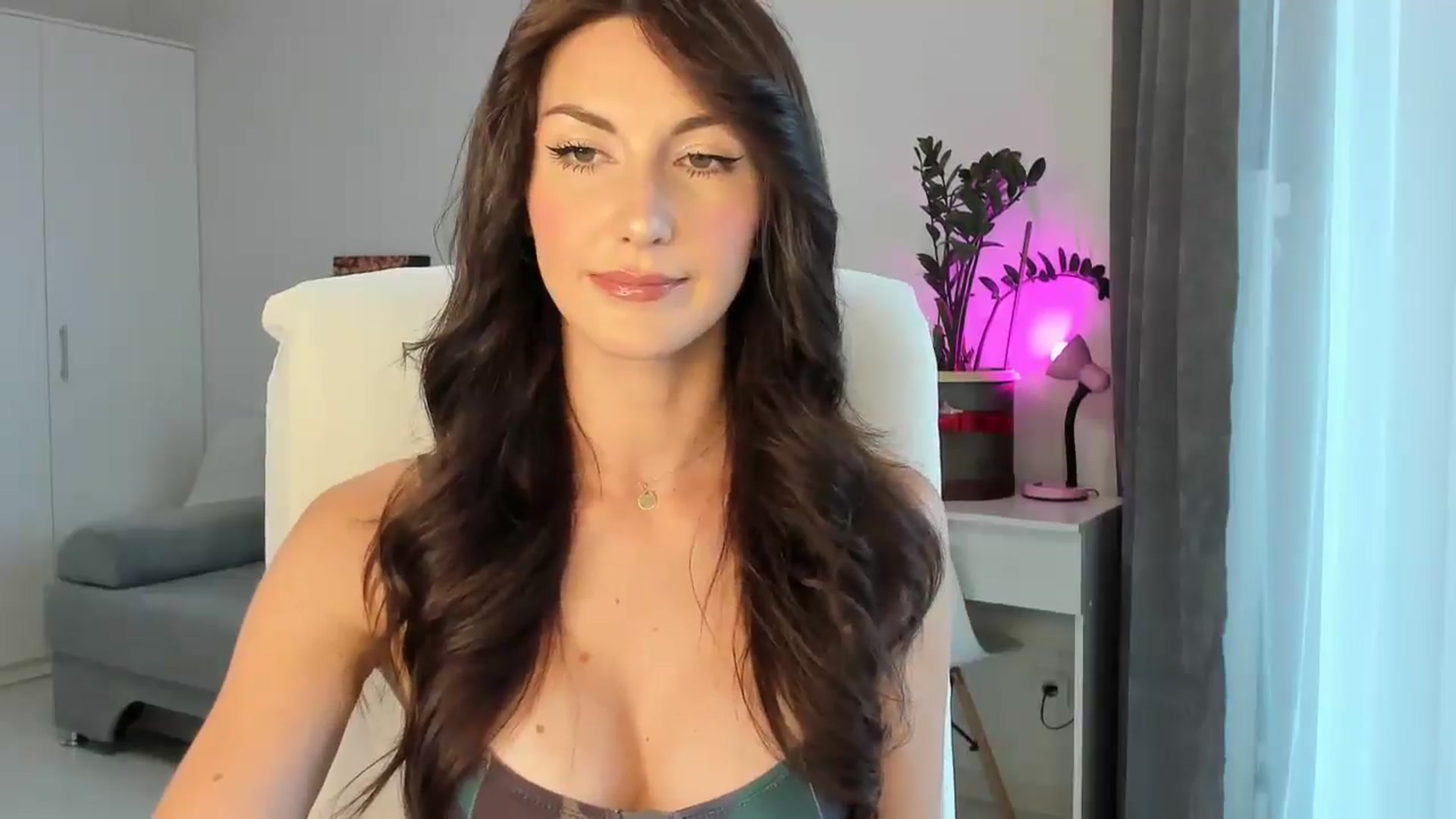 Gallery image thumbnail from Tina_candy's myfreecams stream on, 09/03/2025, 04:59 image 10 of 20