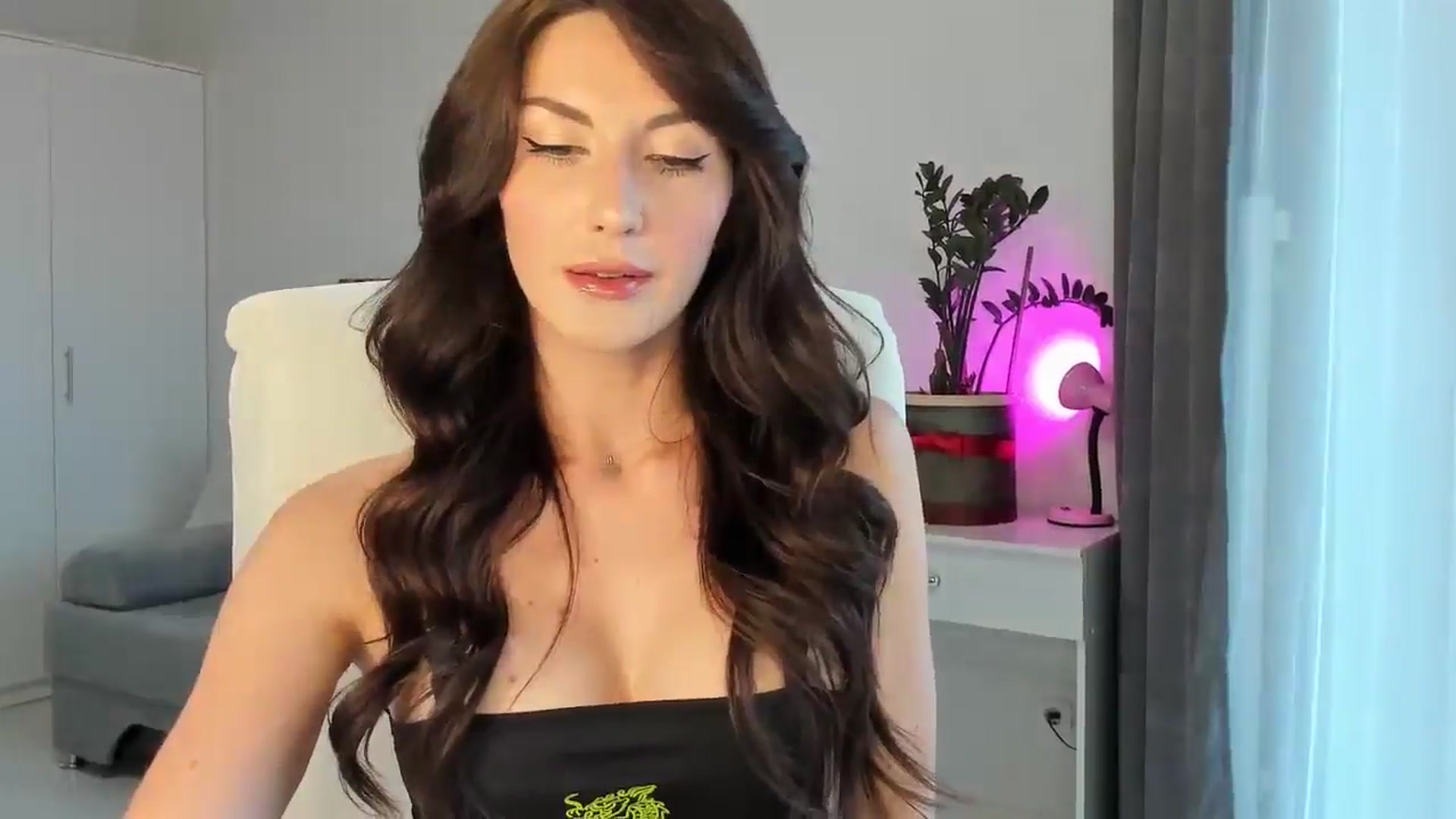 Gallery image thumbnail from Tina_candy's myfreecams stream on, 09/10/2025, 05:05 image 10 of 20