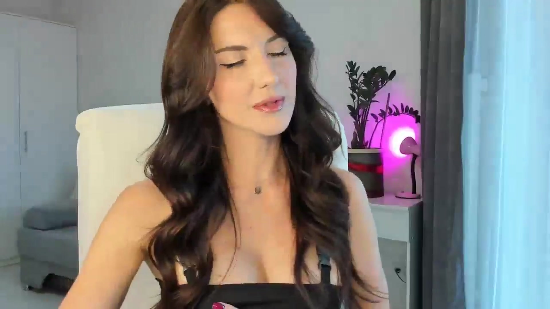 Gallery image thumbnail from Tina_candy's myfreecams stream on, 09/10/2025, 05:05 image 13 of 20