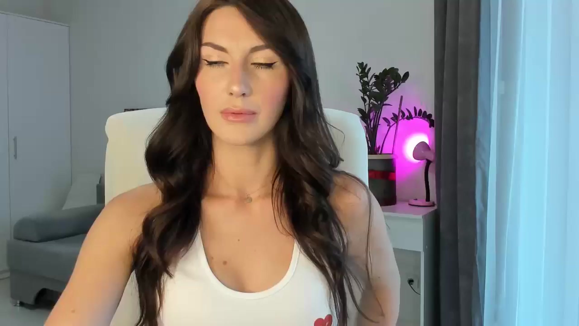 Gallery image thumbnail from Tina_candy's myfreecams stream on, 09/10/2025, 06:40 image 2 of 20