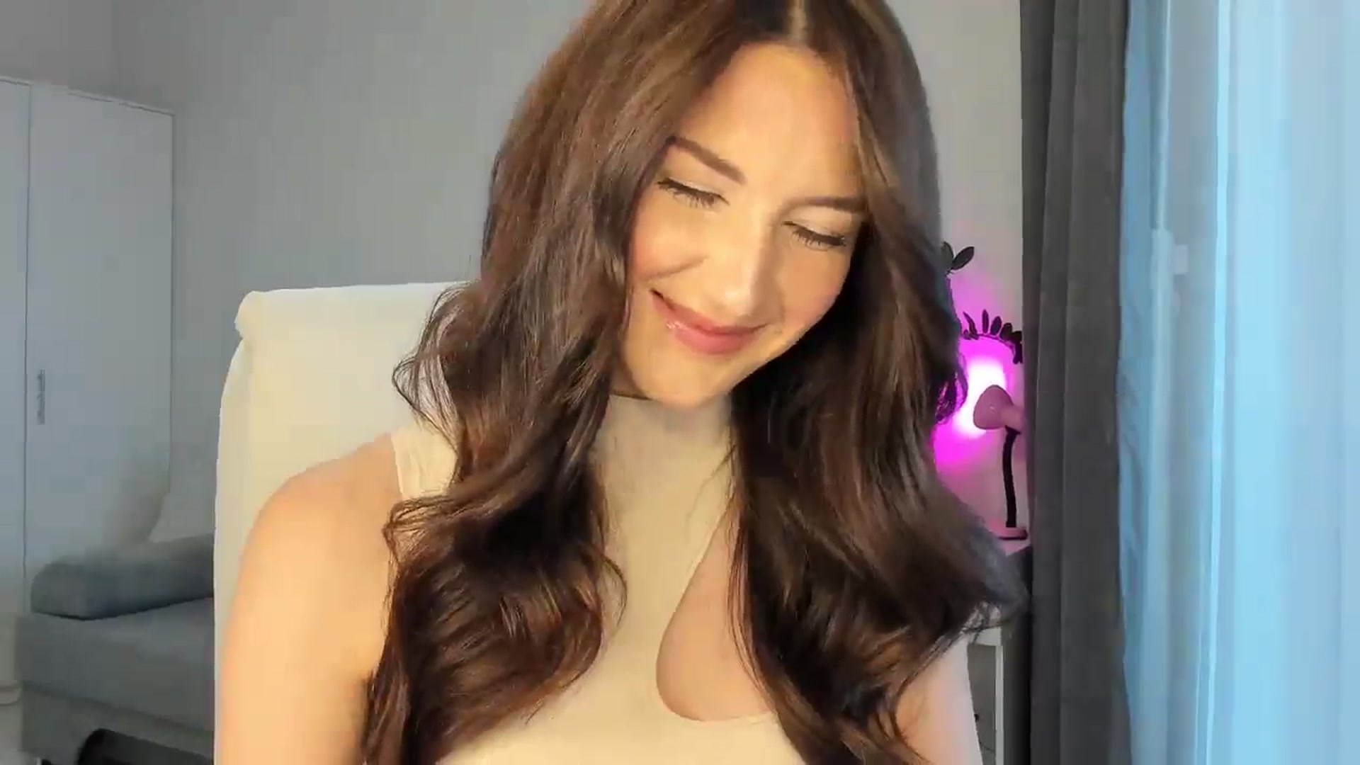 Gallery image thumbnail from Tina_candy's myfreecams stream on, 11/03/2025, 06:06 image 7 of 20
