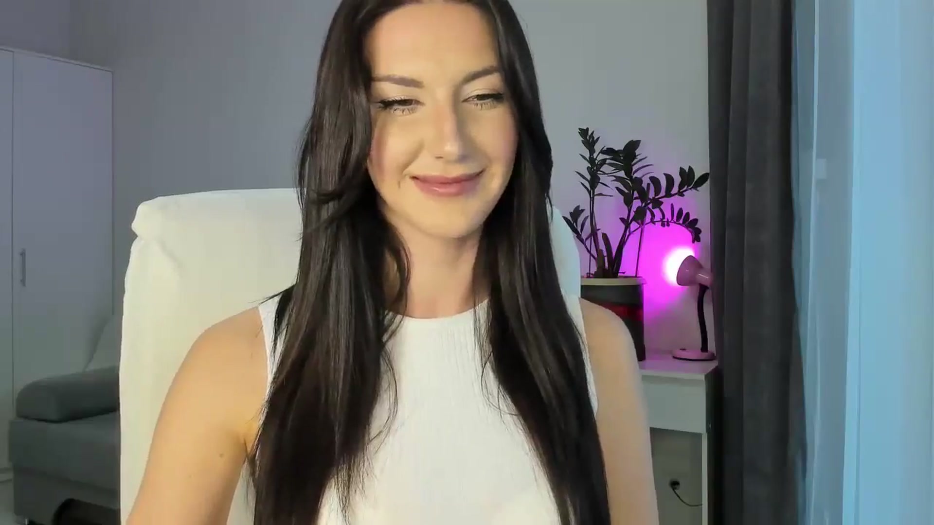 Gallery image thumbnail from Tina_candy's myfreecams stream on, 11/15/2025, 06:46 image 8 of 20