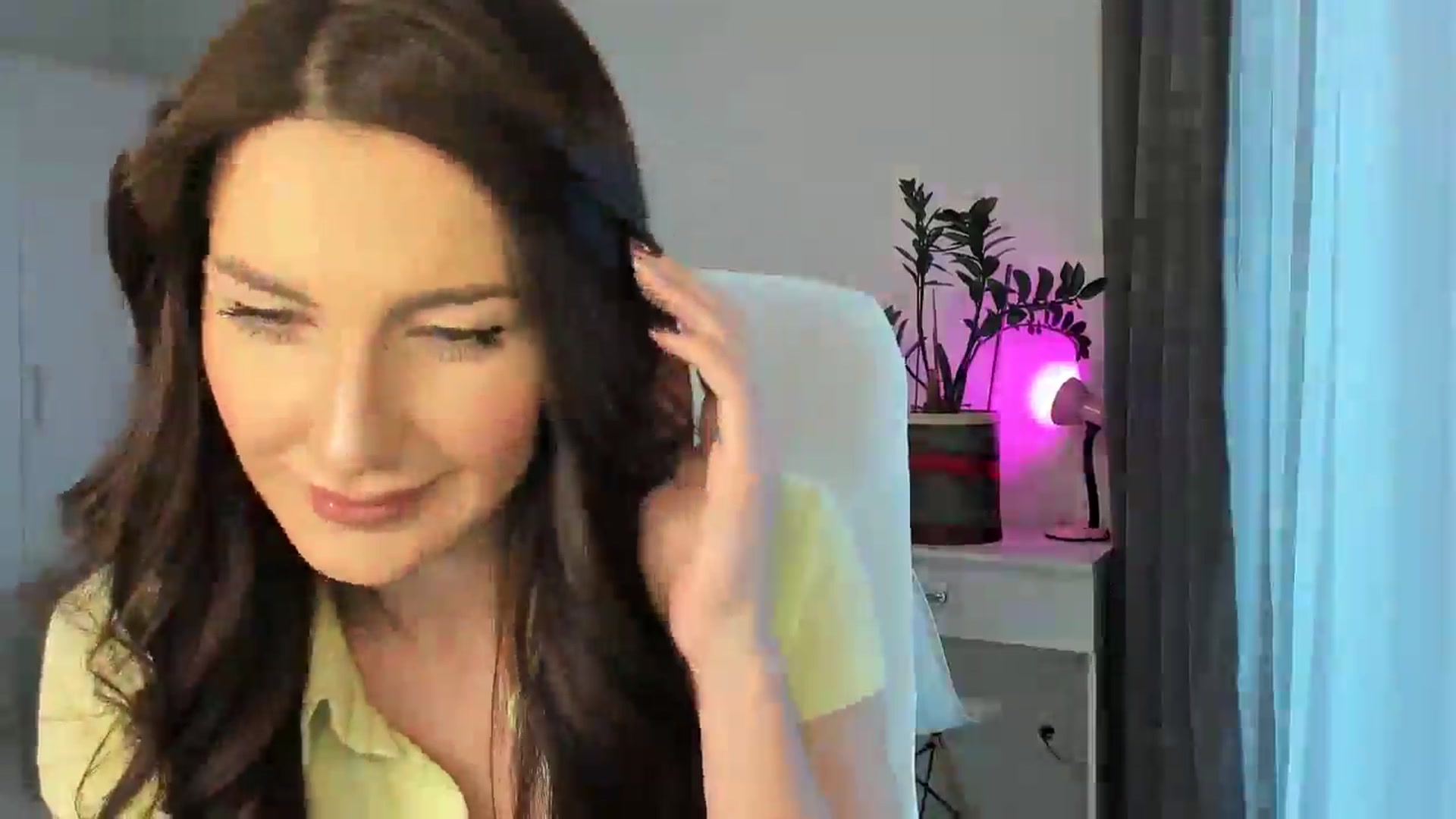 Gallery image thumbnail from Tina_candy's myfreecams stream on, 12/12/2025, 04:49 image 9 of 20