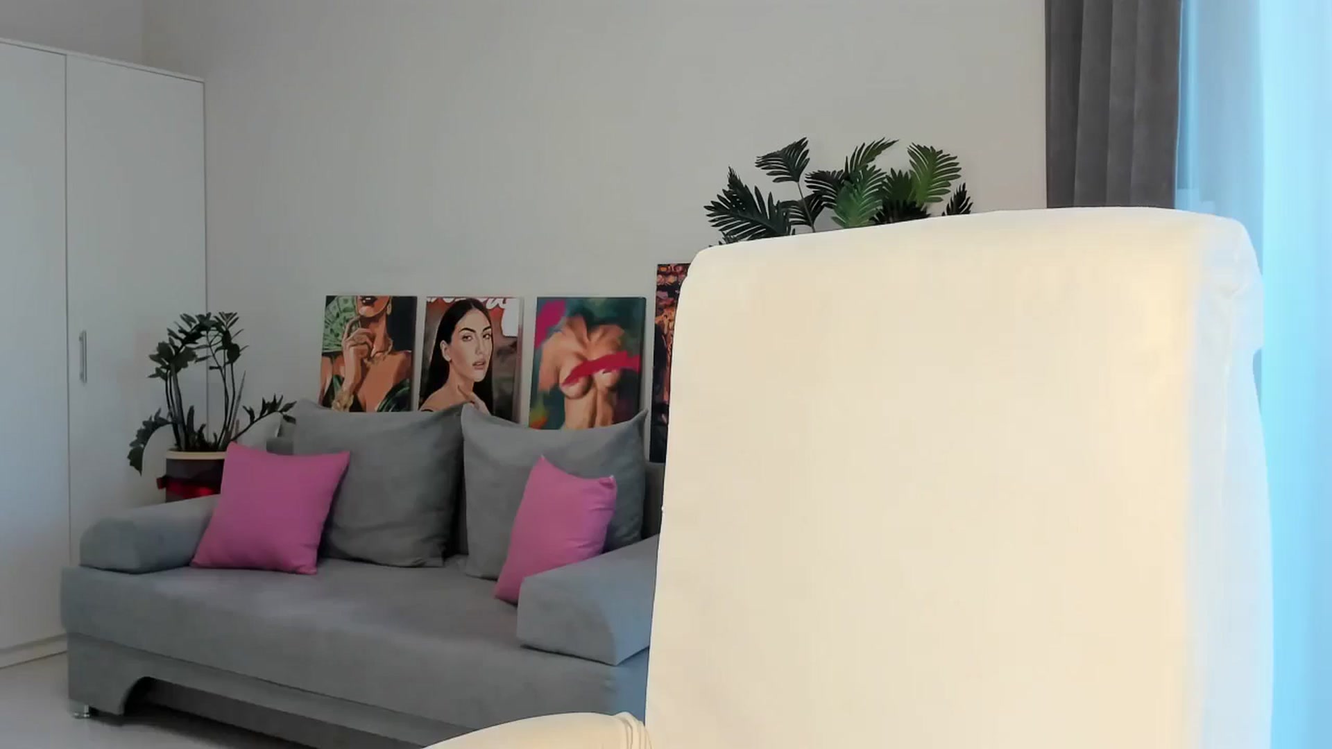 Gallery image thumbnail from Tina_candy's myfreecams stream on, 04/06/2026, 06:23 image 16 of 20