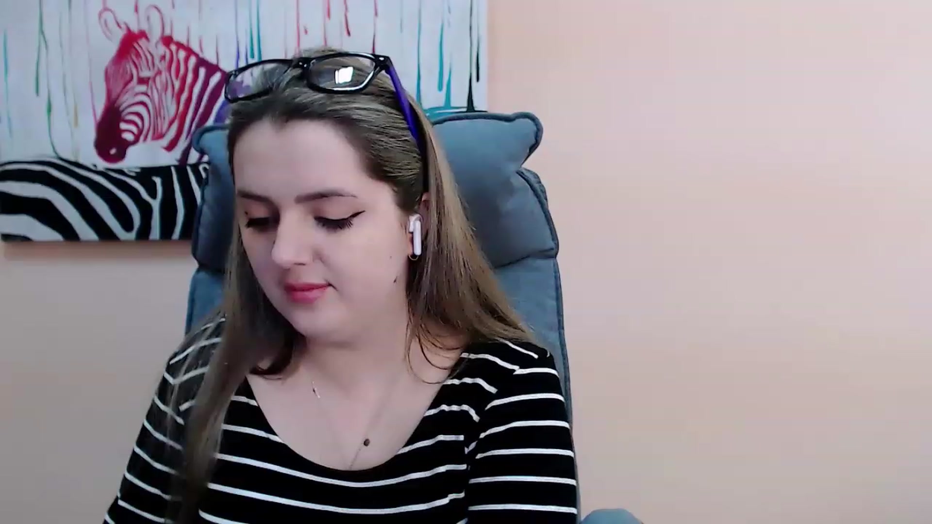 Gallery image thumbnail from Tina_eyes's myfreecams stream on, 03/20/2023, 13:45 image 6 of 20
