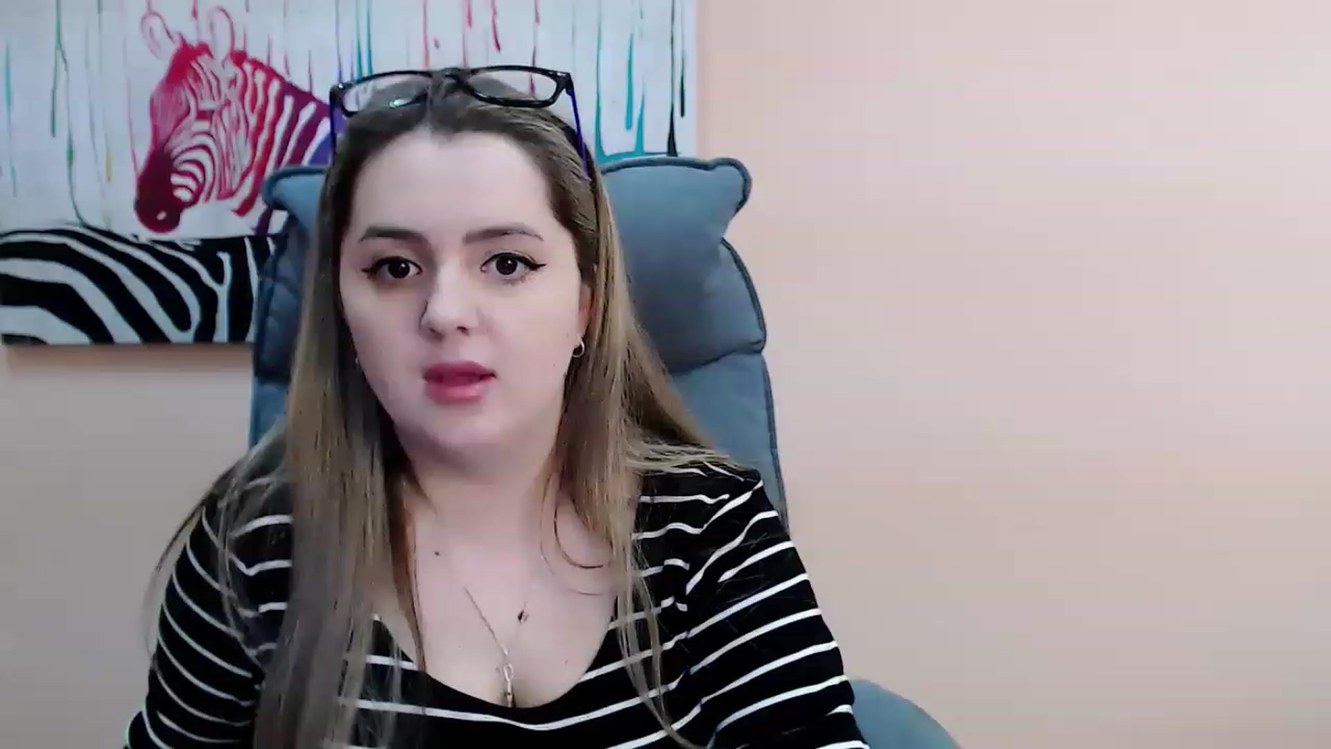 Gallery image thumbnail from Tina_eyes's myfreecams stream on, 03/20/2023, 13:45 image 16 of 20