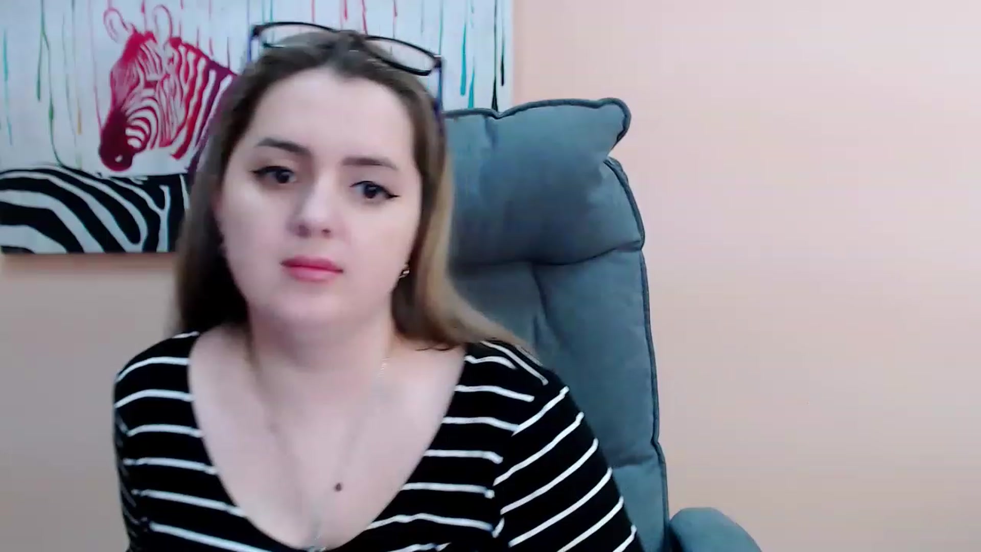 Gallery image thumbnail from Tina_eyes's myfreecams stream on, 03/20/2023, 14:10 image 2 of 20