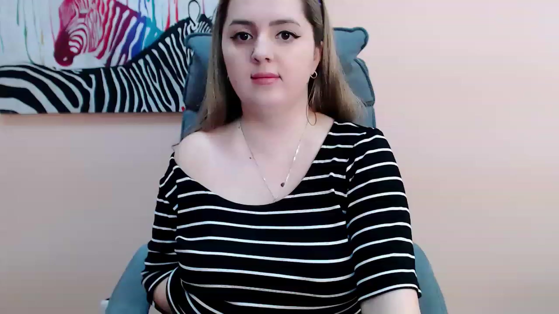 Gallery image thumbnail from Tina_eyes's myfreecams stream on, 03/20/2023, 14:10 image 17 of 20