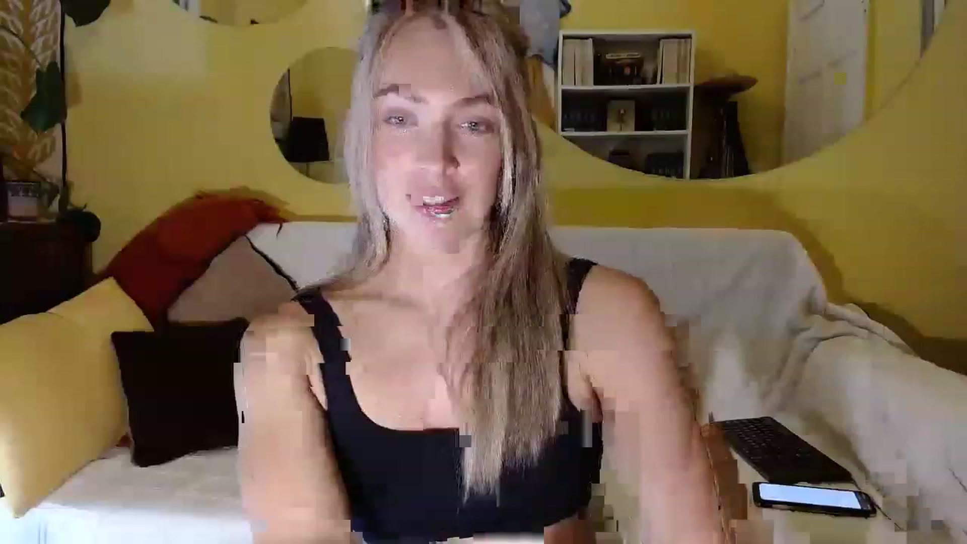 Gallery image thumbnail from Tina_j's myfreecams stream on, 01/01/2023, 17:22 image 11 of 20