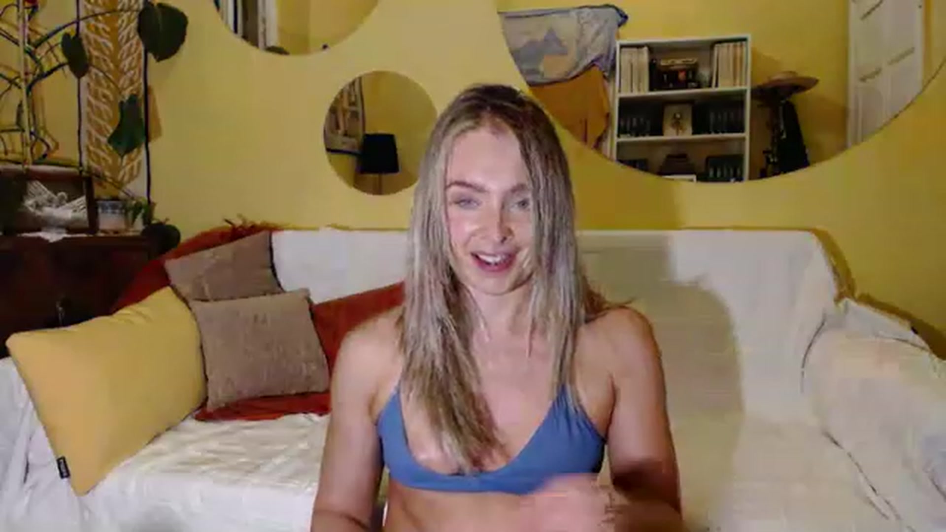 Gallery image thumbnail from Tina_j's myfreecams stream on, 01/02/2023, 19:25 image 5 of 20