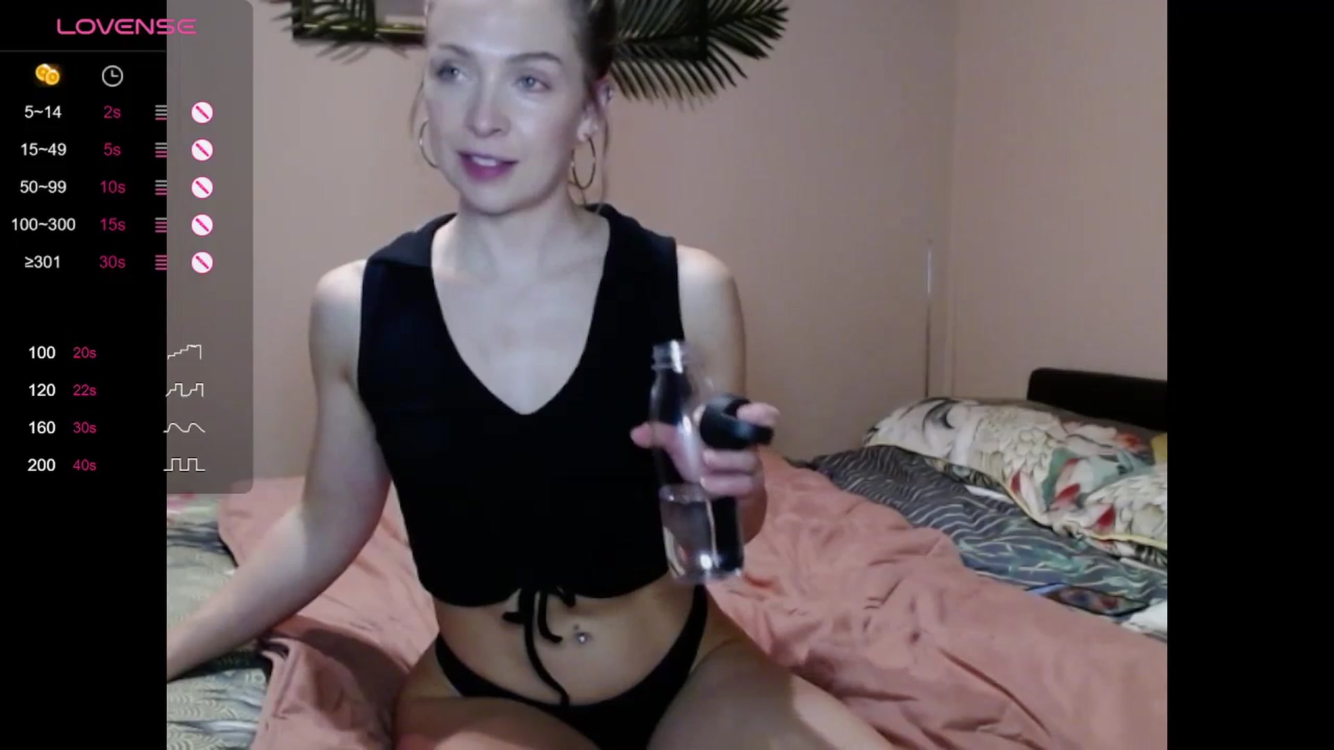 Gallery image thumbnail from Tina_j's myfreecams stream on, 01/25/2024, 19:25 image 8 of 20