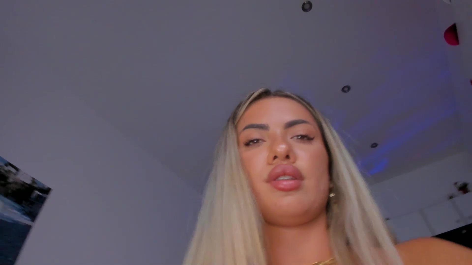 Gallery image thumbnail from Tina_kart3r's myfreecams stream on, 07/23/2026, 13:11 image 12 of 20