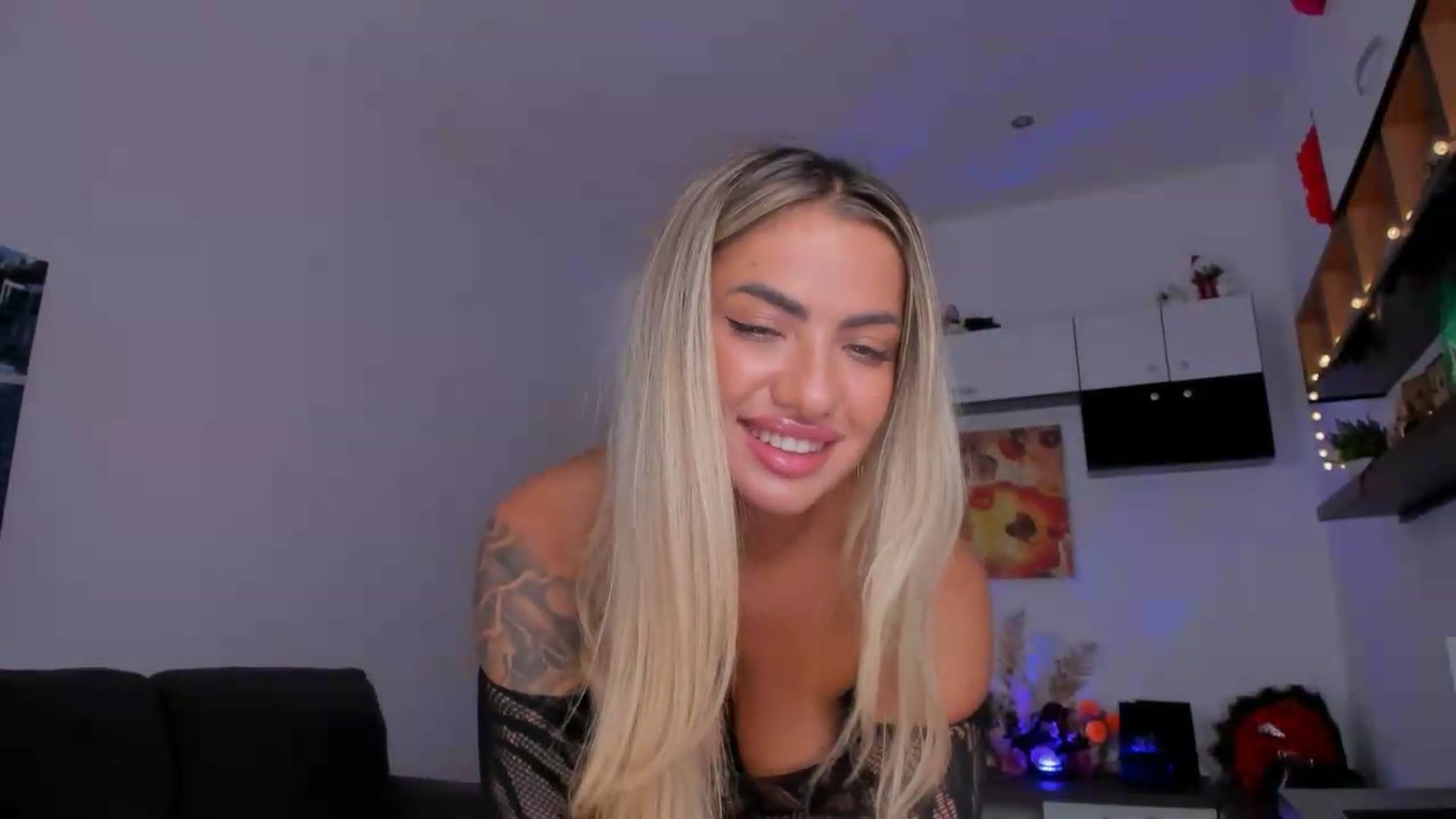 Gallery image thumbnail from Tina_kart3r's myfreecams stream on, 07/30/2026, 11:32 image 6 of 20