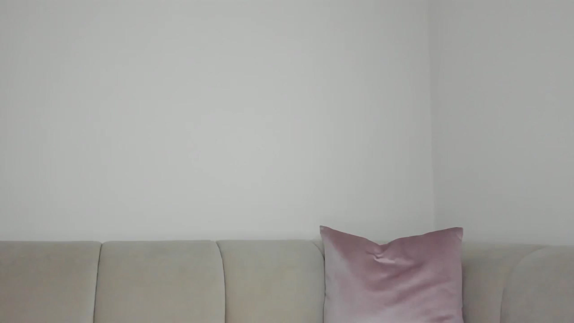 Gallery image thumbnail from Tinasweet__'s myfreecams stream on, 08/09/2025, 12:46 image 7 of 20