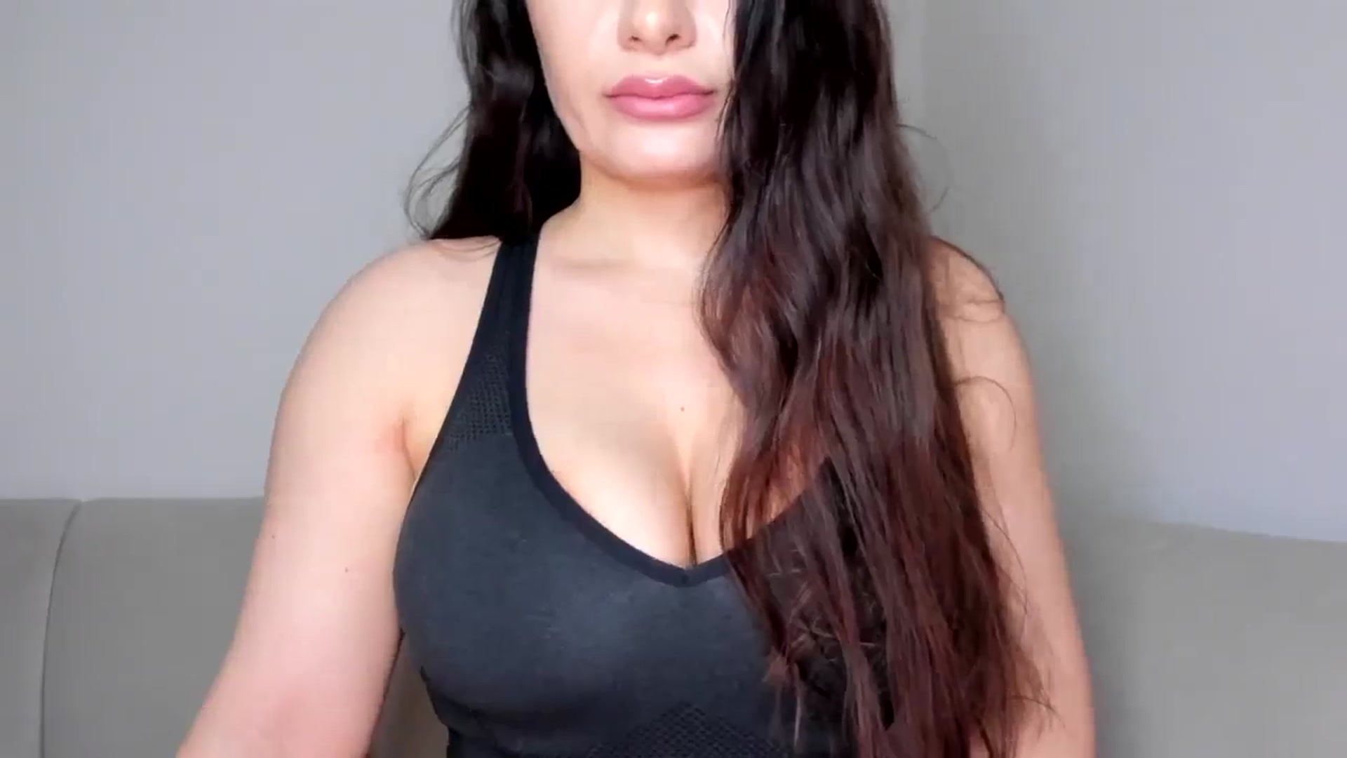 Gallery image thumbnail from Tinasweet__'s myfreecams stream on, 10/07/2025, 08:57 image 13 of 20