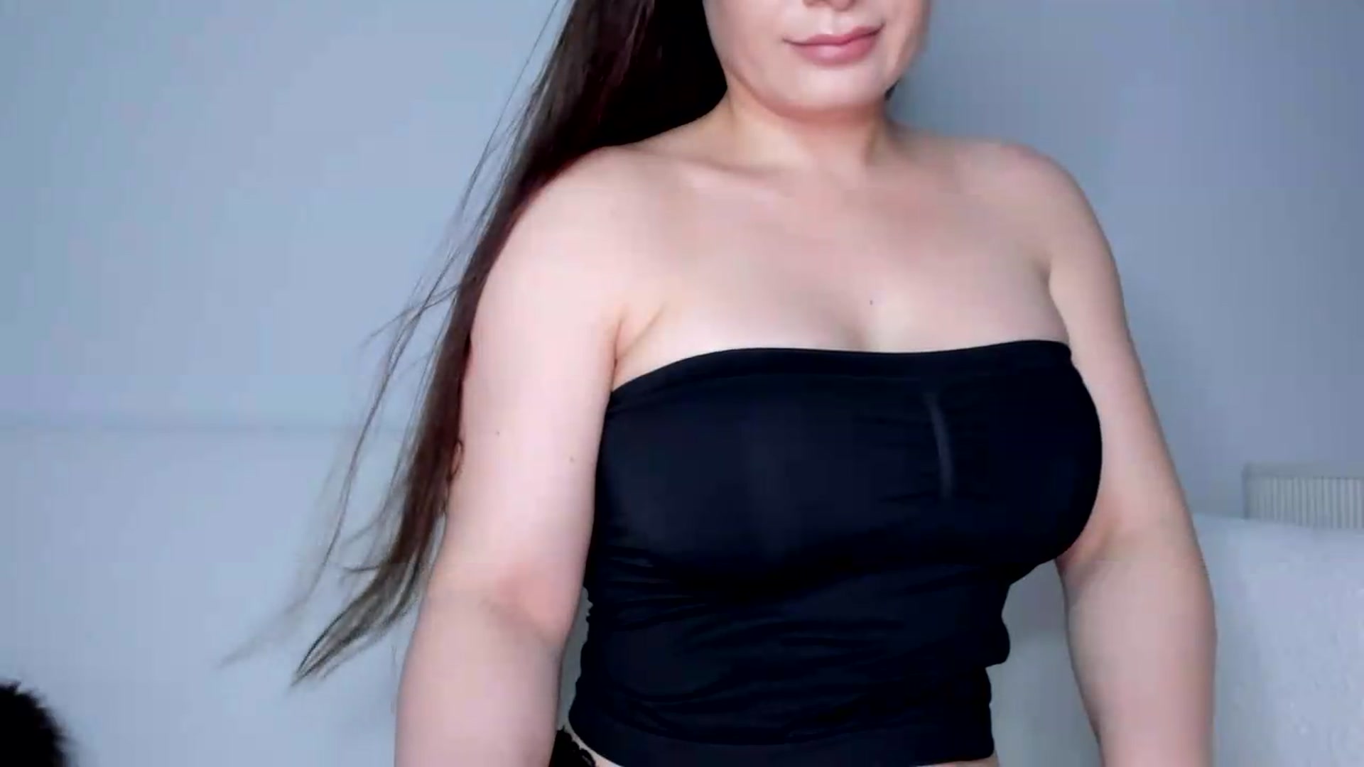 Gallery image thumbnail from Tinasweet__'s myfreecams stream on, 06/26/2026, 01:12 image 6 of 20