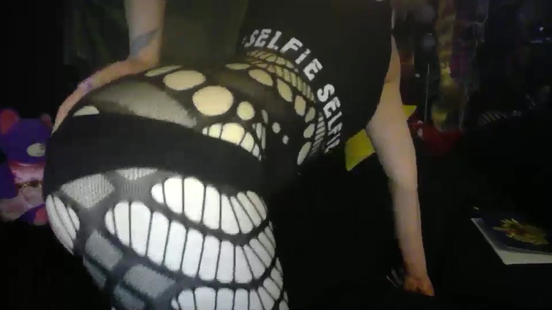 Gallery image thumbnail from TinkaMischief's myfreecams stream on, 05/21/2025, 06:44 image 19 of 20