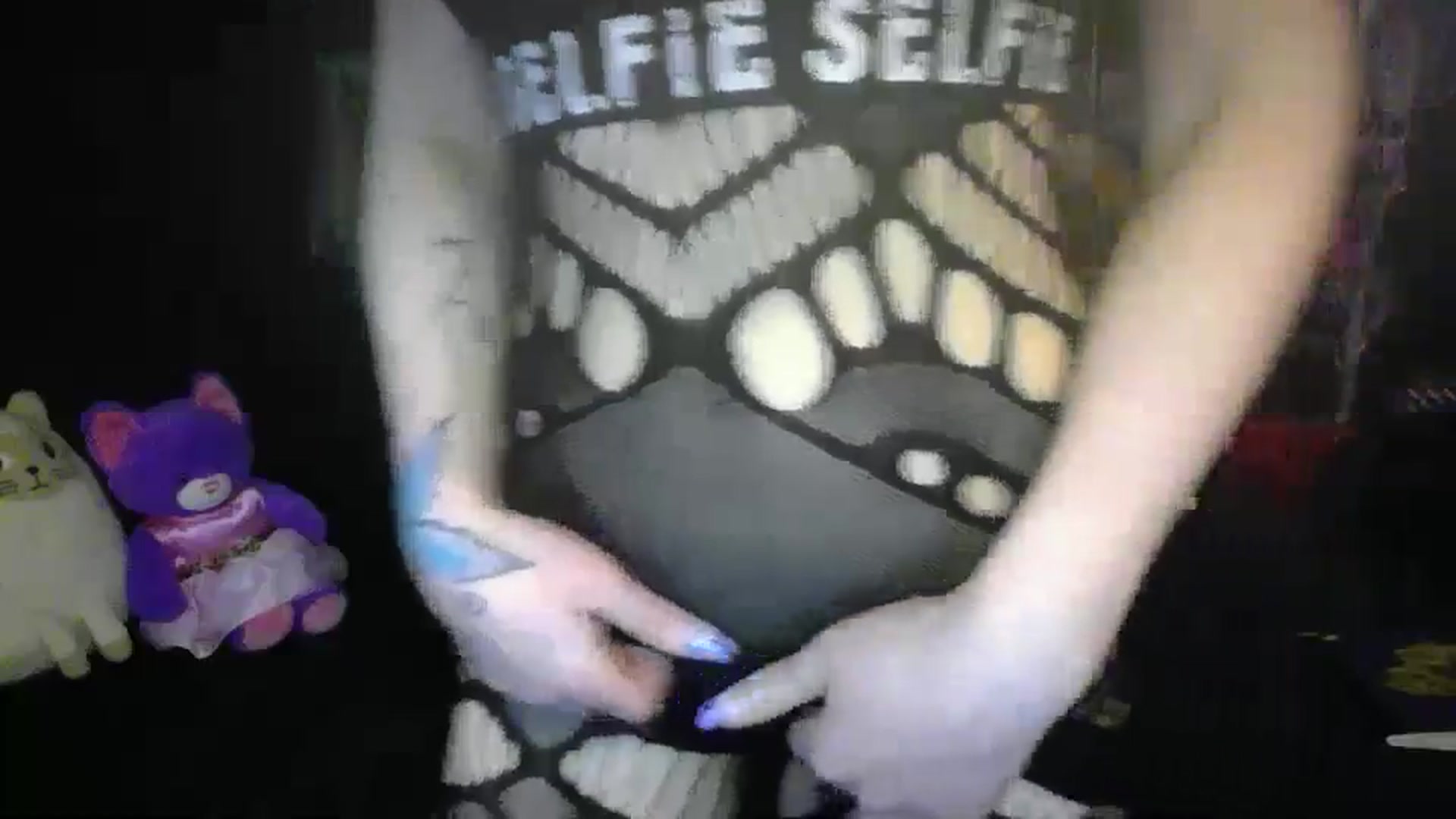 Gallery image thumbnail from TinkaMischief's myfreecams stream on, 05/21/2025, 06:44 image 5 of 20