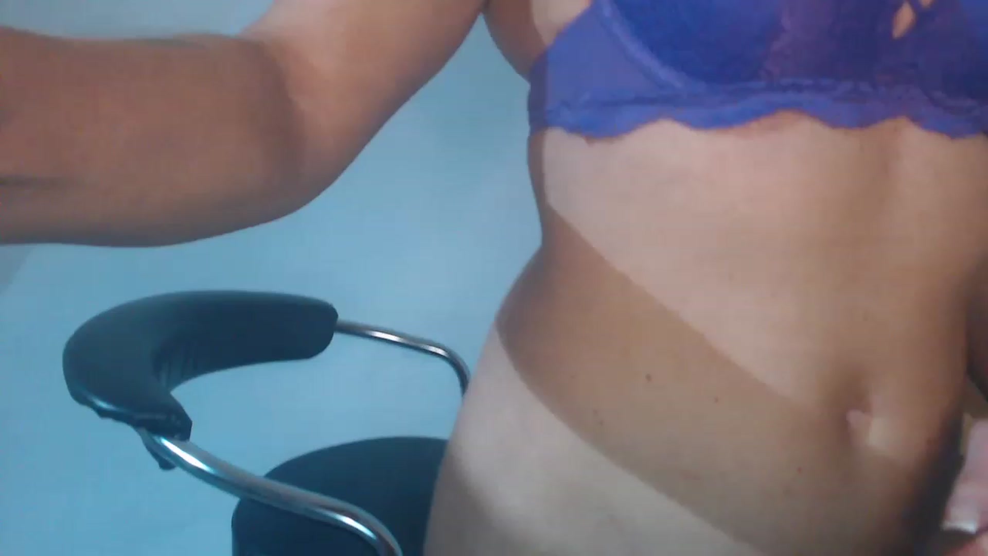 Gallery image thumbnail from Tinkerbell53's myfreecams stream on, 01/21/2023, 23:24 image 2 of 20
