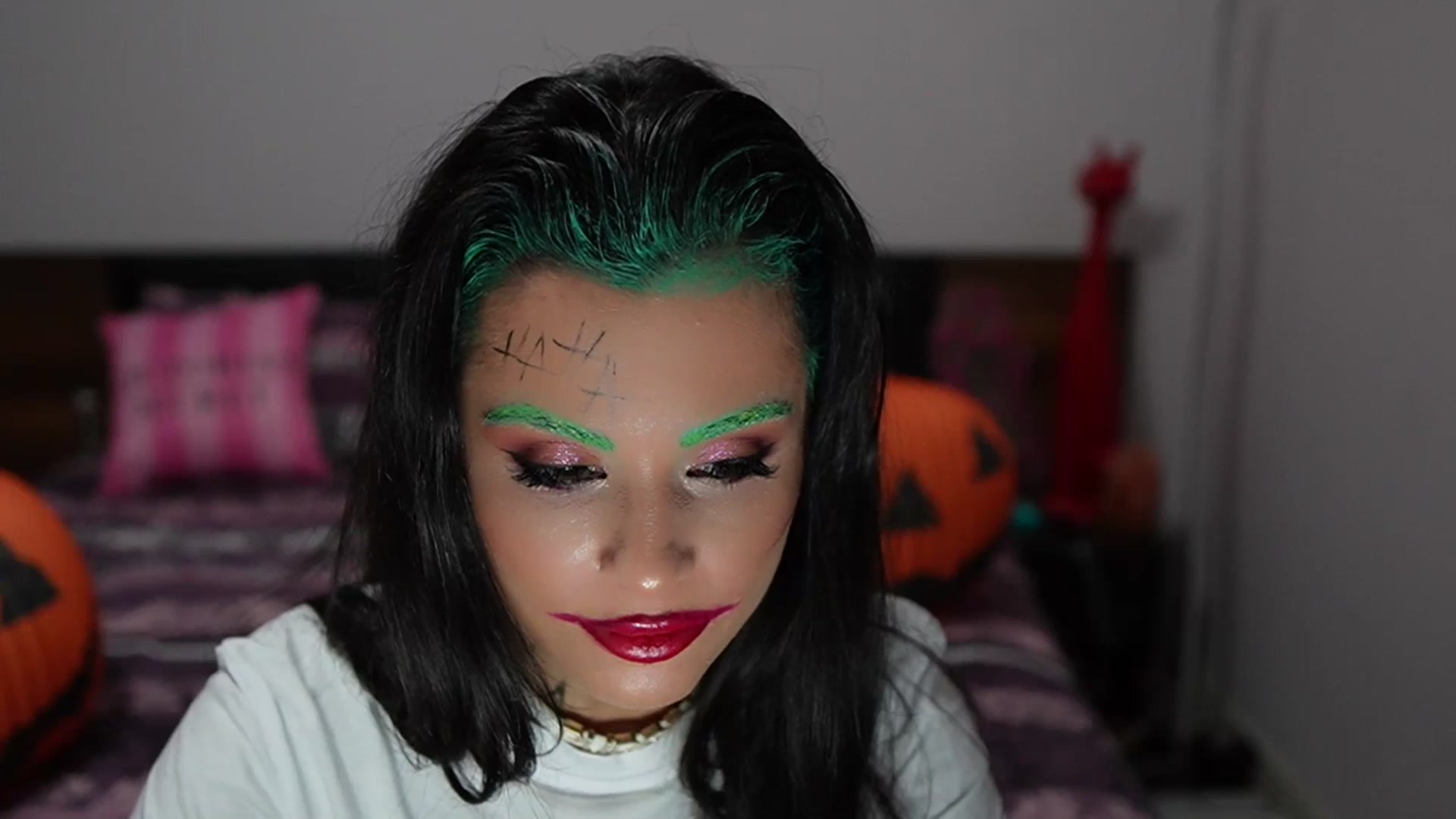 Gallery image thumbnail from TinyAndrea's myfreecams stream on, 10/31/2023, 22:57 image 16 of 20