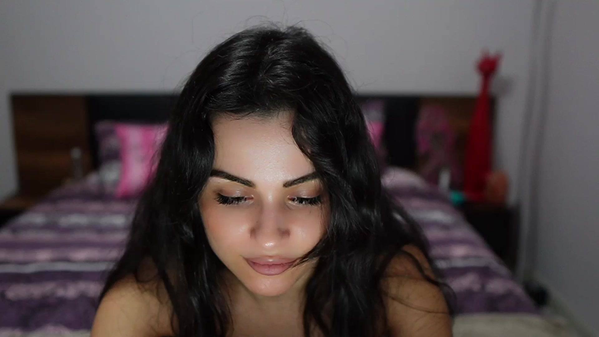 Gallery image thumbnail from TinyAndrea's myfreecams stream on, 11/03/2023, 24:43 image 3 of 20