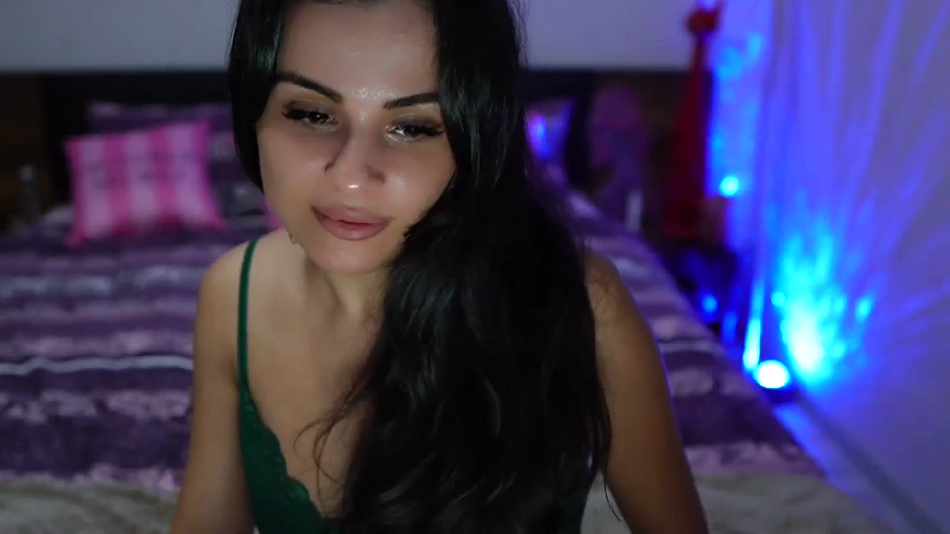 Gallery image thumbnail from TinyAndrea's myfreecams stream on, 11/04/2023, 04:42 image 12 of 20