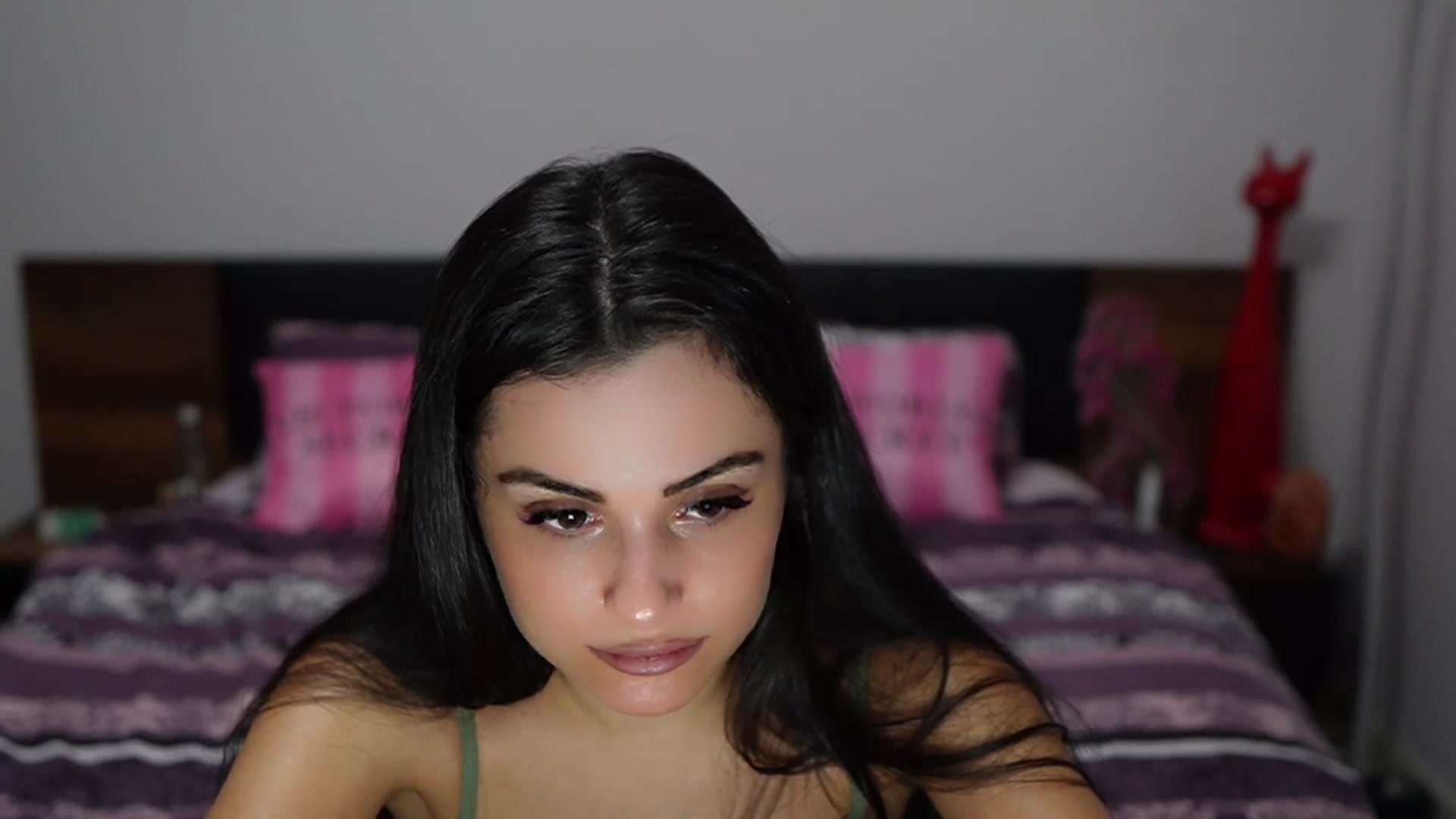 Gallery image thumbnail from TinyAndrea's myfreecams stream on, 11/06/2023, 24:04 image 18 of 20