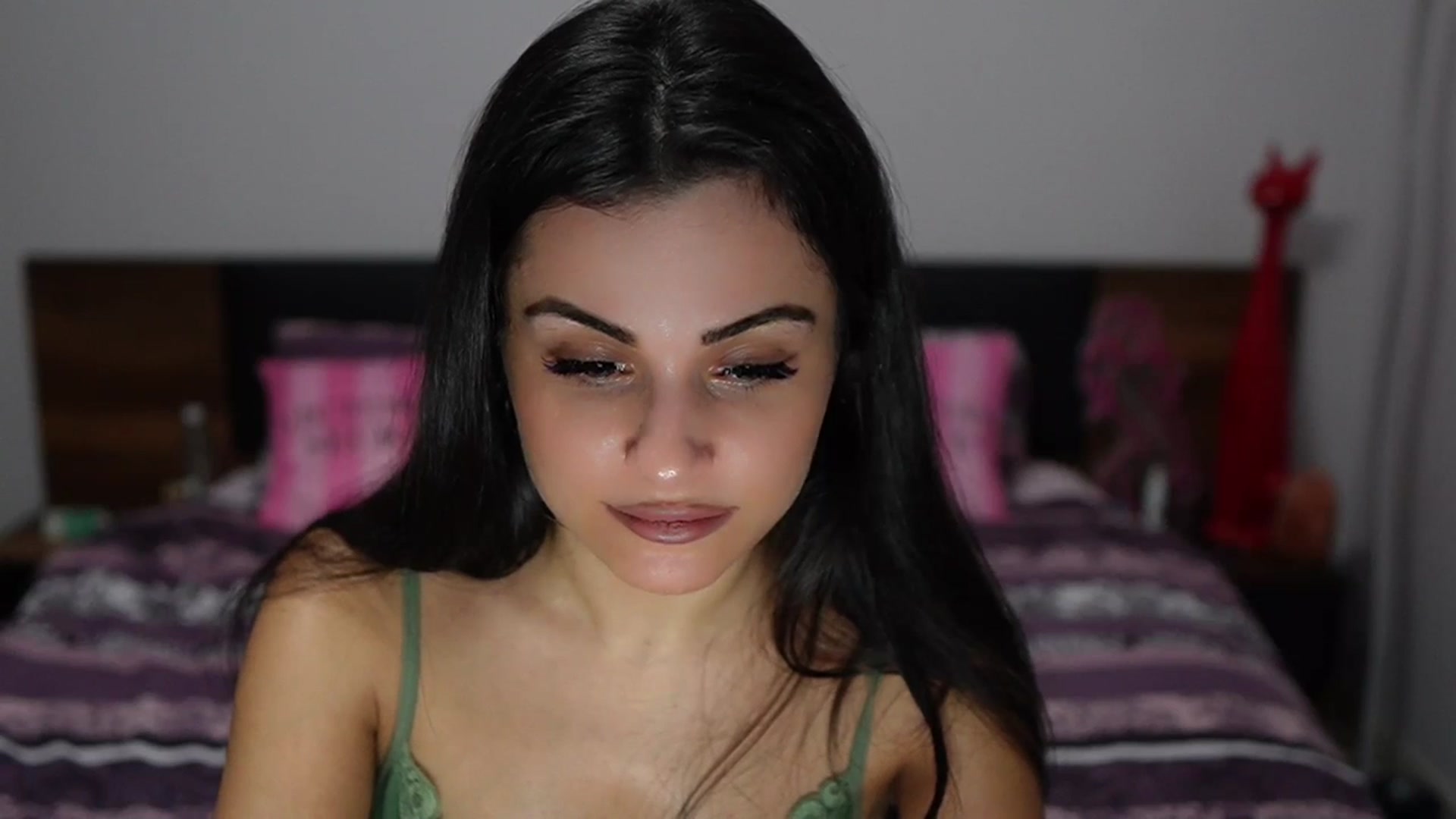 Gallery image thumbnail from TinyAndrea's myfreecams stream on, 11/06/2023, 24:04 image 17 of 20