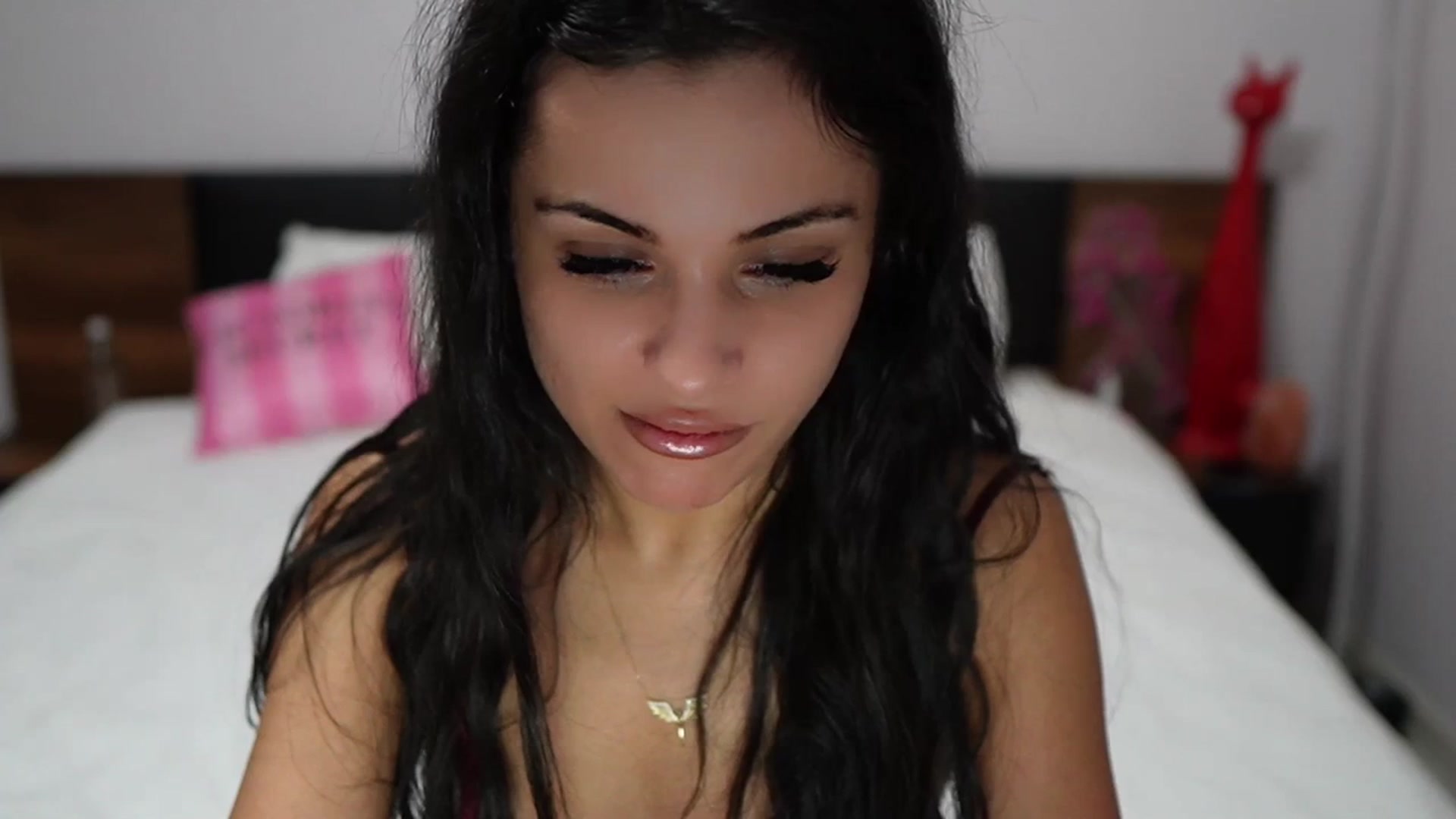 Gallery image thumbnail from TinyAndrea's myfreecams stream on, 11/24/2023, 05:58 image 6 of 20