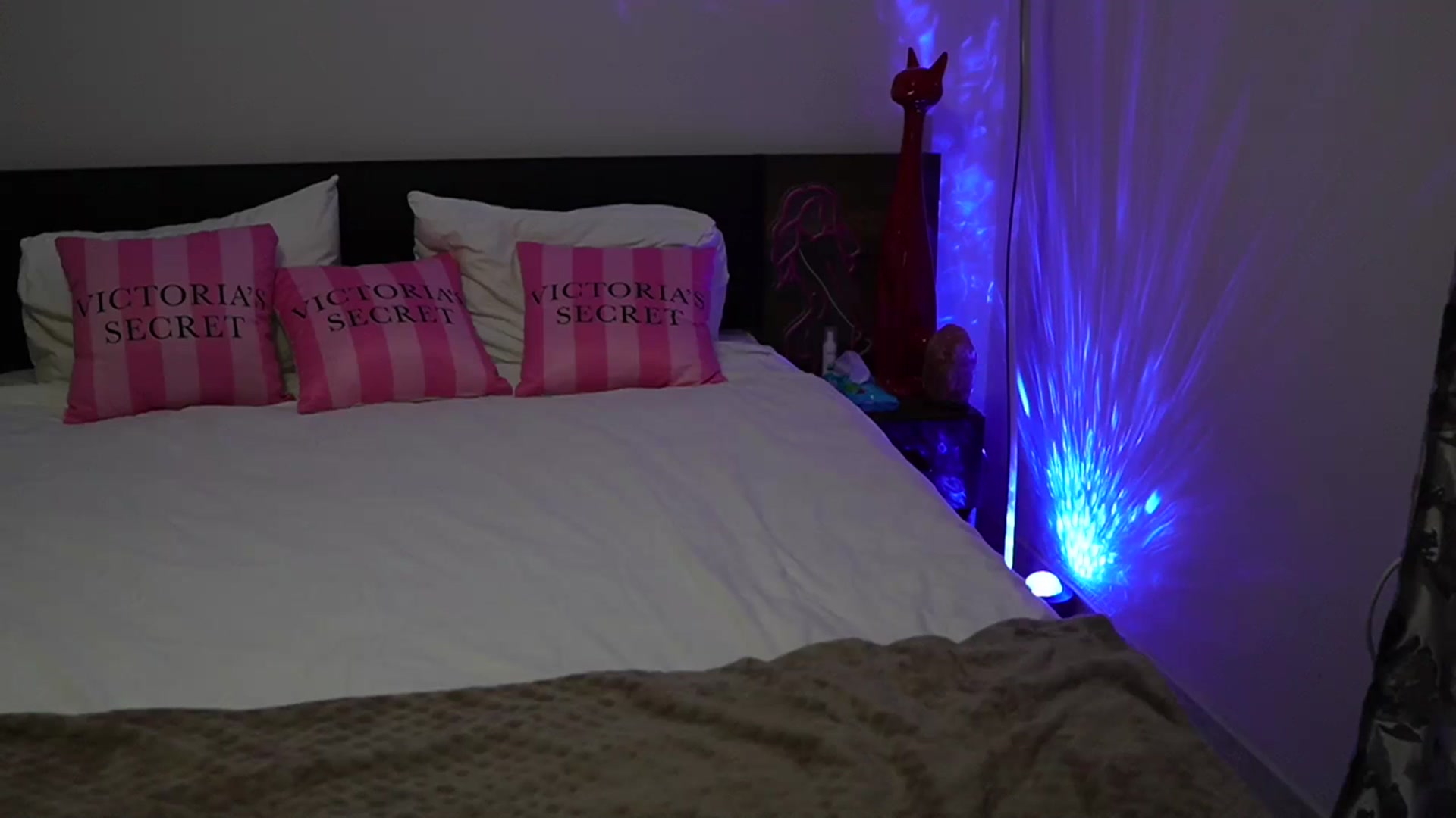 Gallery image thumbnail from TinyAndrea's myfreecams stream on, 12/04/2023, 01:21 image 20 of 20
